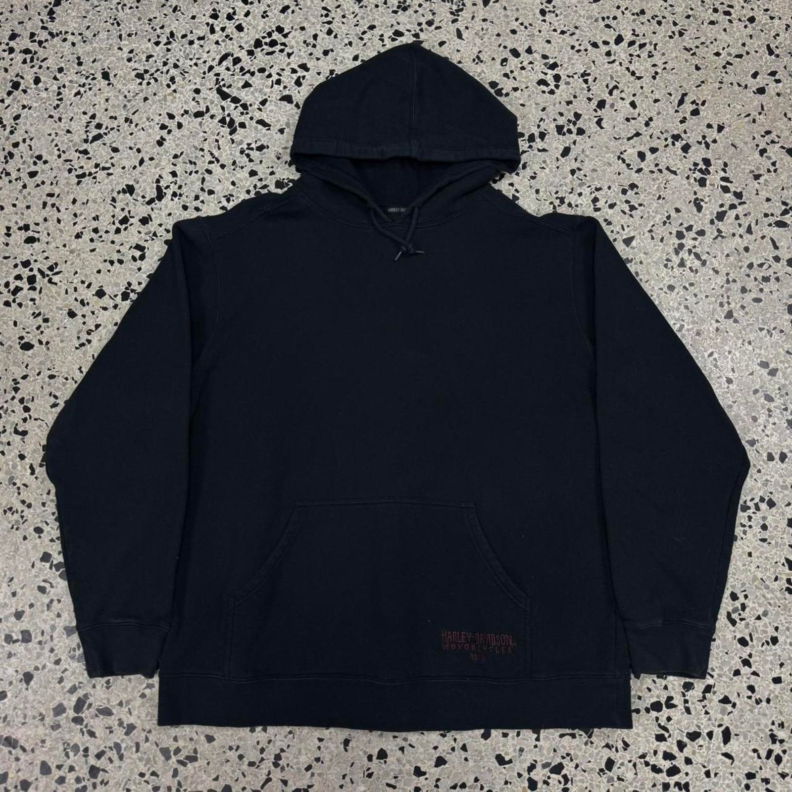 Harley Davidson × Vintage VINTAGE Y2K 2009 HARLEY DAVIDSON CHAIN WINGED SKULL HOODIE: Size US XL / EU 56 / 4 - 5 Thumbnail