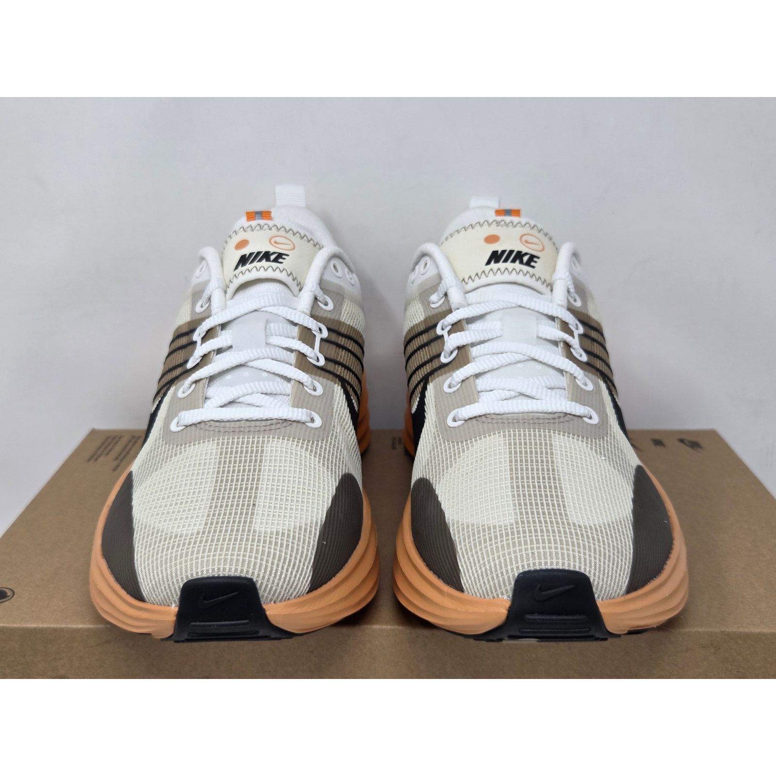 Nike DS Nike Lunar Roam COCONUT MILK DV2440-101 Size US 7 / IT 37 - 2 Thumbnail