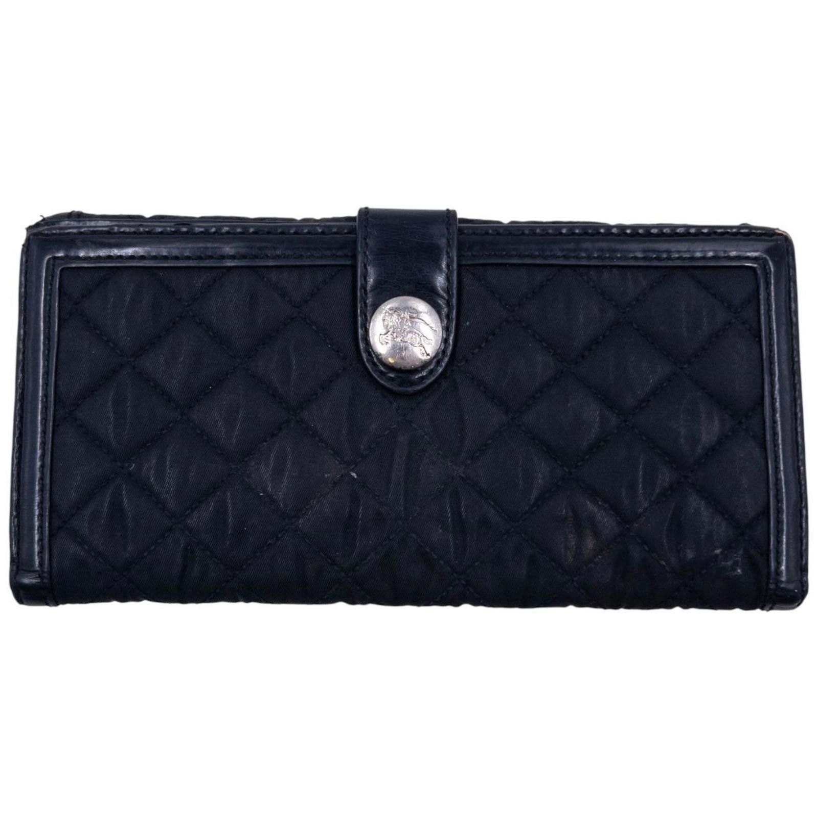 Burberry Vintage Burberry Quilted Purse Size ONE SIZE - 2 Thumbnail