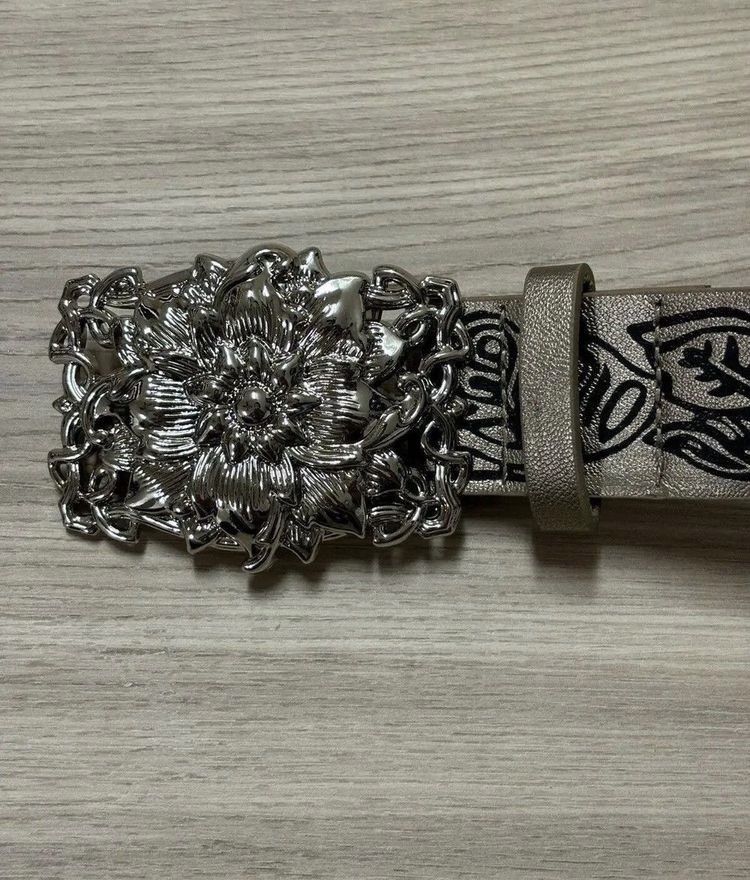 Japanese Brand Rose Buckle Belt Size ONE SIZE - 1 Thumbnail