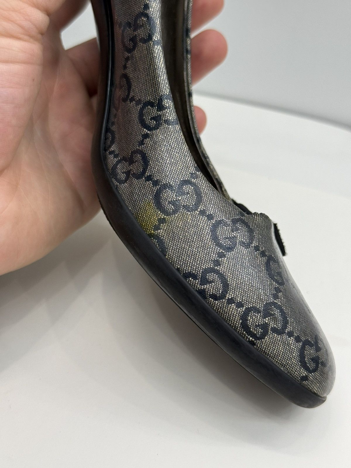 Gucci Gucci Monogram Gray Heels Size US 7.5 / IT 37.5 - 5 Thumbnail