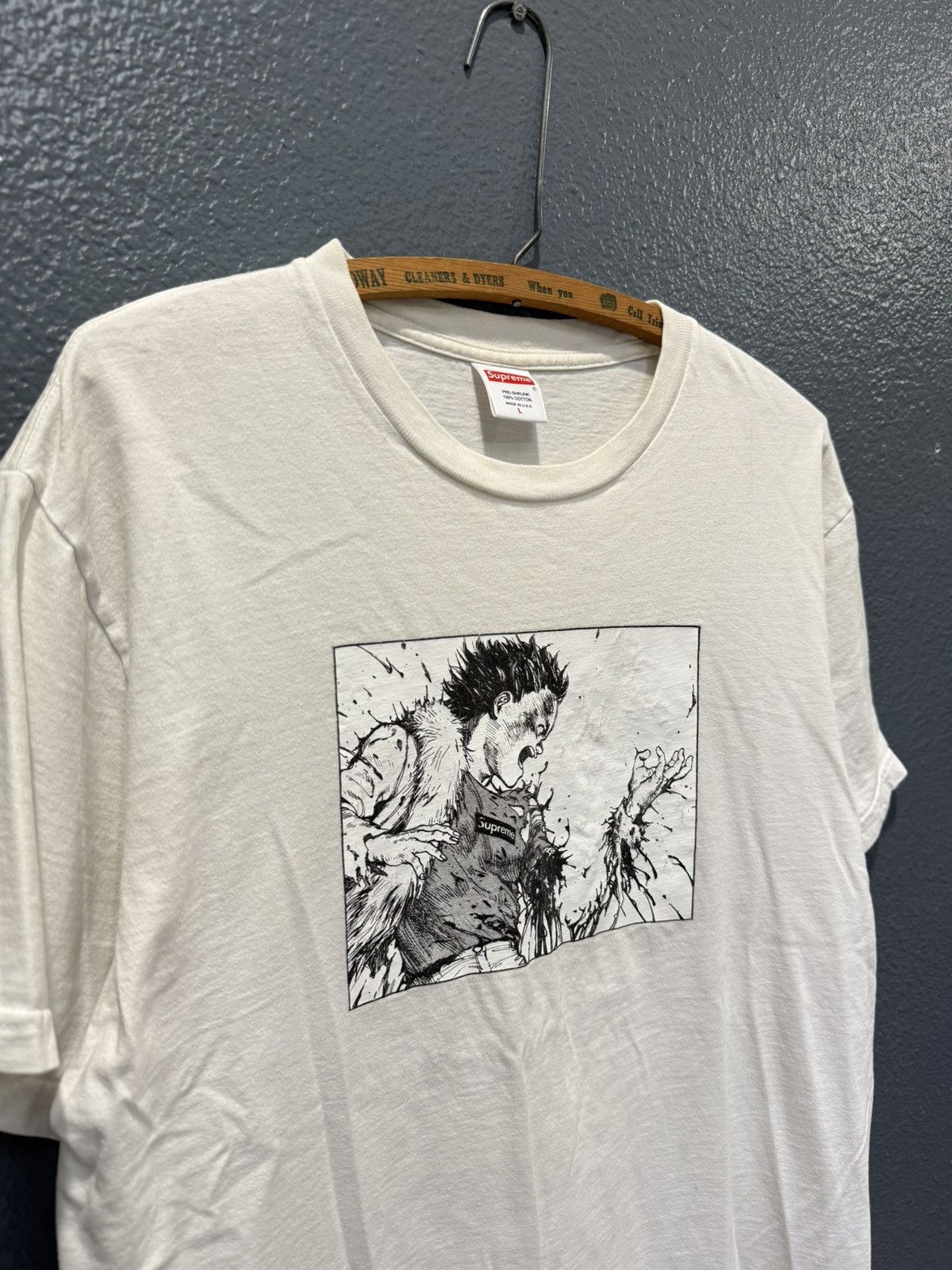 Supreme AKIRA arm Tシャツ XL ホワイト Supreme AKIRA Arm Tee White Men's - FW17 - US