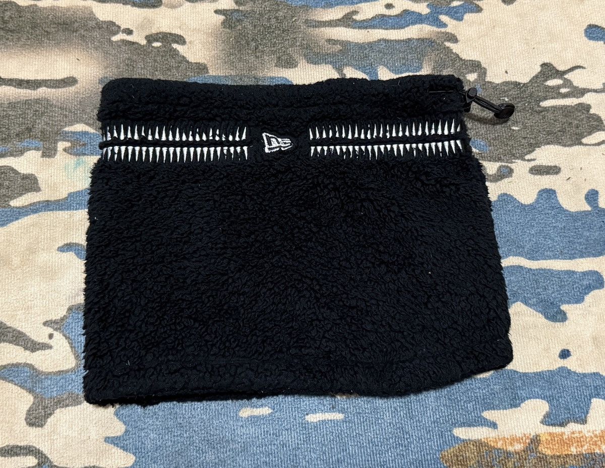 Undercover Undercover New Era Boa Fleece Neck Warmer Black Size ONE SIZE - 4 Thumbnail