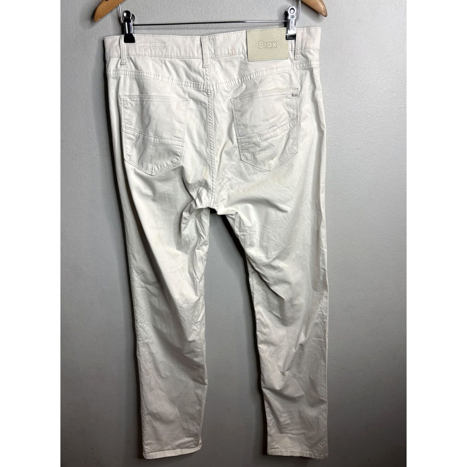 BRAX Brax Cadiz Marathon Five Pocket Jeans Mens White Cream Chino Denim Straight 34 Inseam 35 Overall Size US 34 / EU 50 - 7 Thumbnail