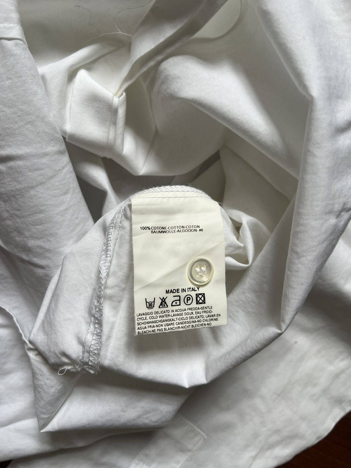 Maison Margiela Maison Margiela men’s shirts Size US M / EU 48-50 / 2 - 6 Thumbnail