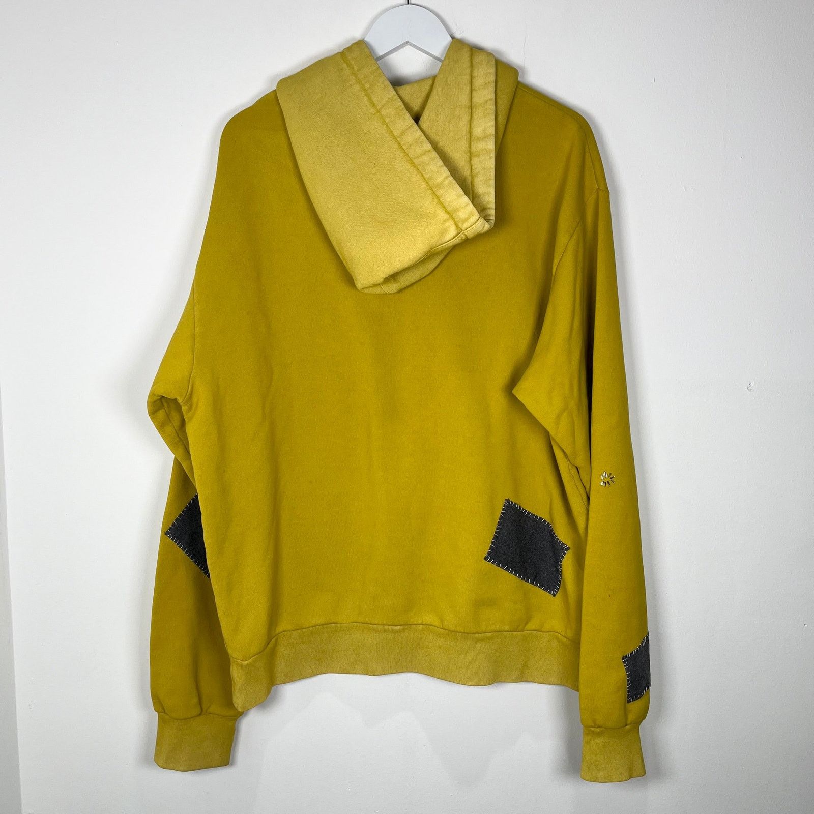 Marni Marni Sequin Yellow Hoodie Size L Size US L / EU 52-54 / 3 - 2 Thumbnail