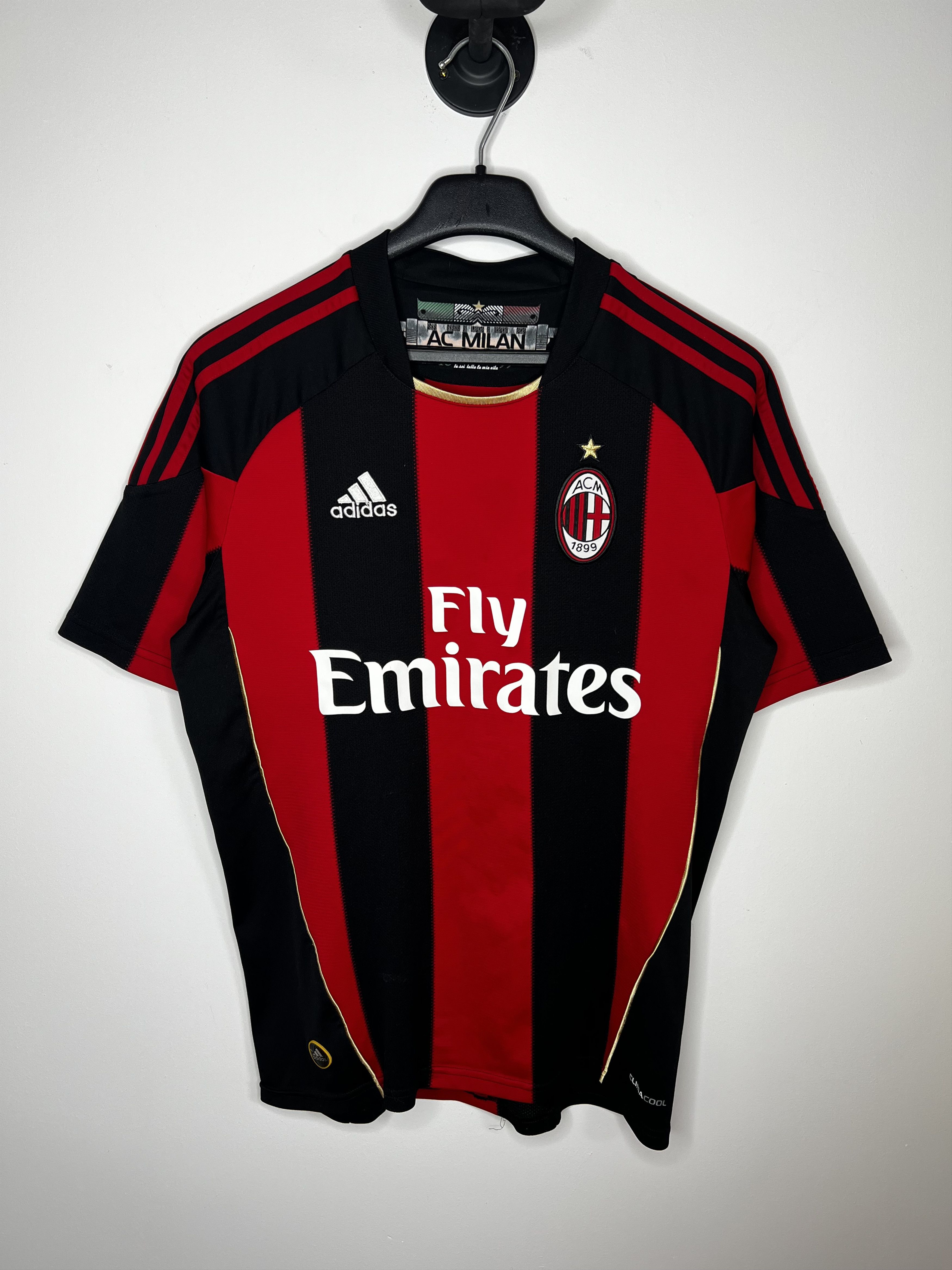 Adidas AC MILAN 2010 2011 HOME FOOTBALL SHIRT SOCCER JERSEY Size US S / EU 44-46 / 1 - 1 Thumbnail