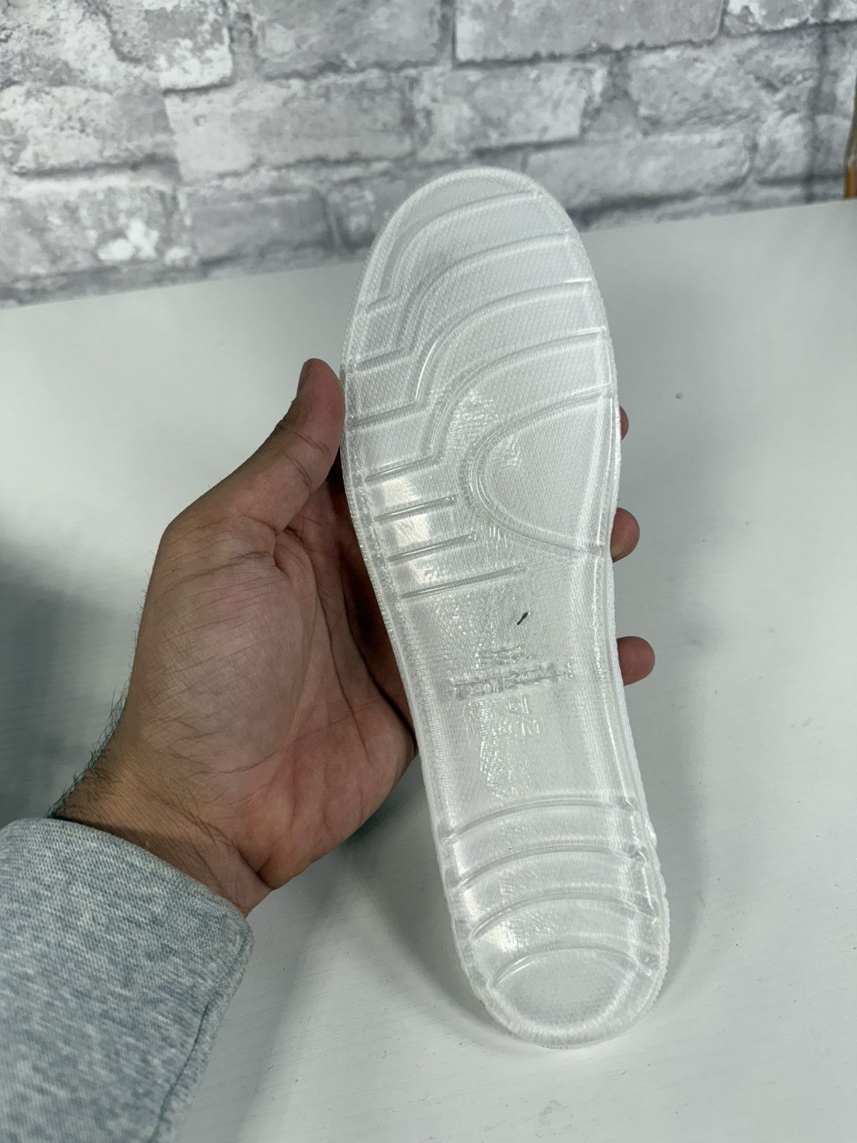 Balenciaga Balenciaga Tracks LED Size 8US/41EU Size US 8 / EU 41 - 14 Thumbnail