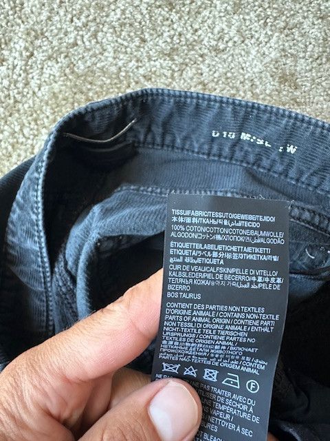 Yves Saint Laurent Saint Laurent D18 Black Corduroy PANTS Size US 30 / EU 46 - 6 Thumbnail