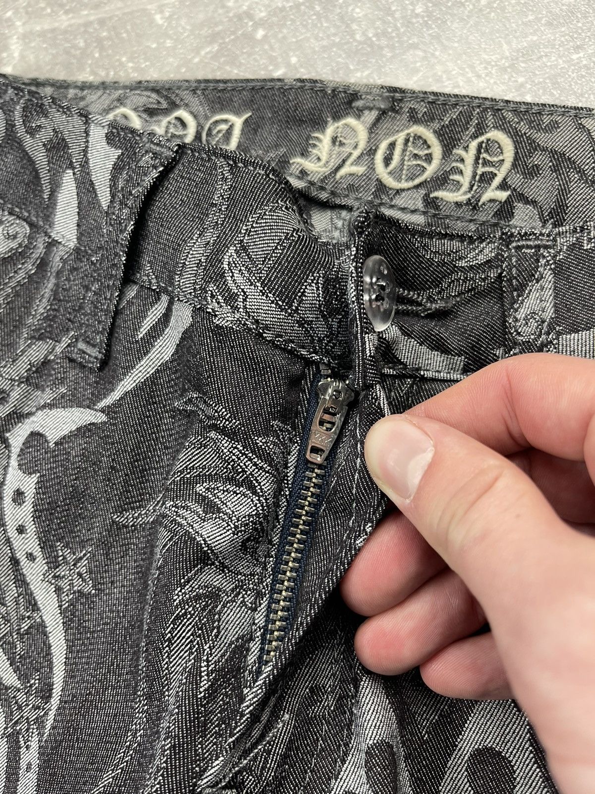 Other Y2K Flared Archive 2000s Black Baroque Pattern Jeans Size 27" / US 4 / IT 40 - 9 Thumbnail