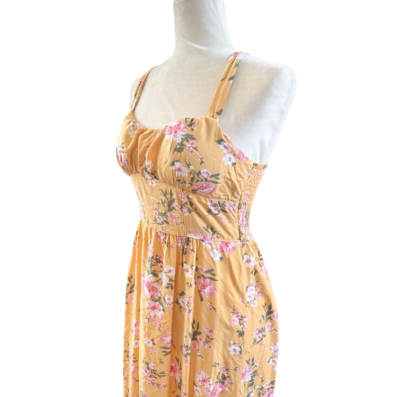 Other NOBO Women’s Floral Hi-Lo Smocked Sundress Size small Size S / US 4 / IT 40 - 2 Thumbnail