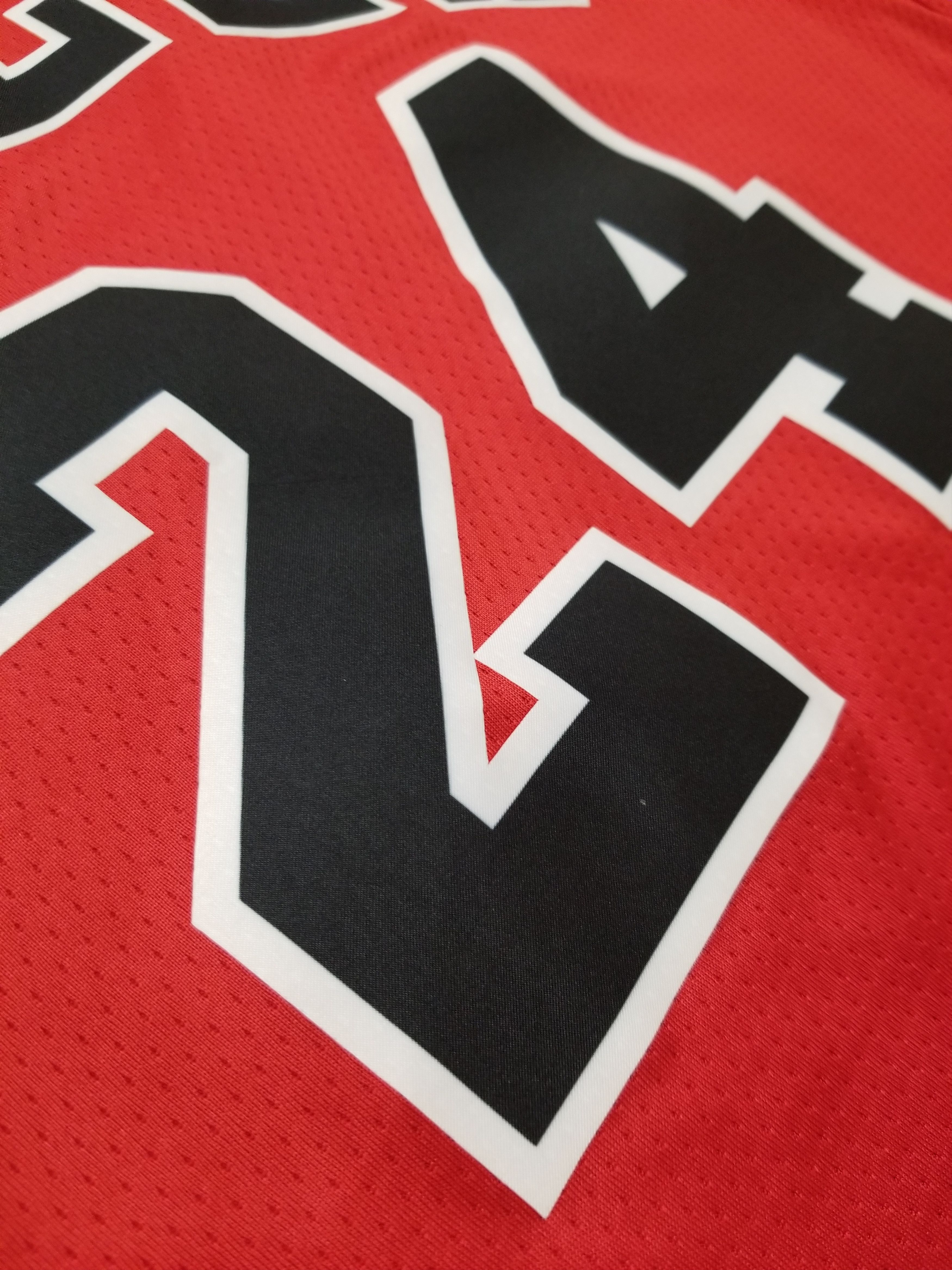 Nike Nike Chicago Bulls Swingman Jersey #24 Lauri Markkanen Size US L / EU 52-54 / 3 - 13 Thumbnail