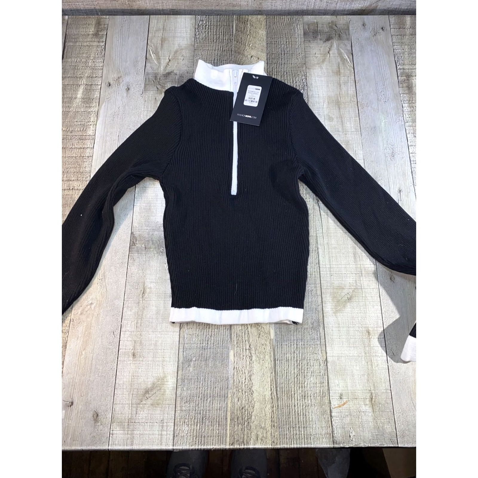 Fashion Nova VINTAGE Fashion Nova Ribbed Sweater Women M Black Love Pullover Size M / US 6-8 / IT 42-44 - 2 Thumbnail