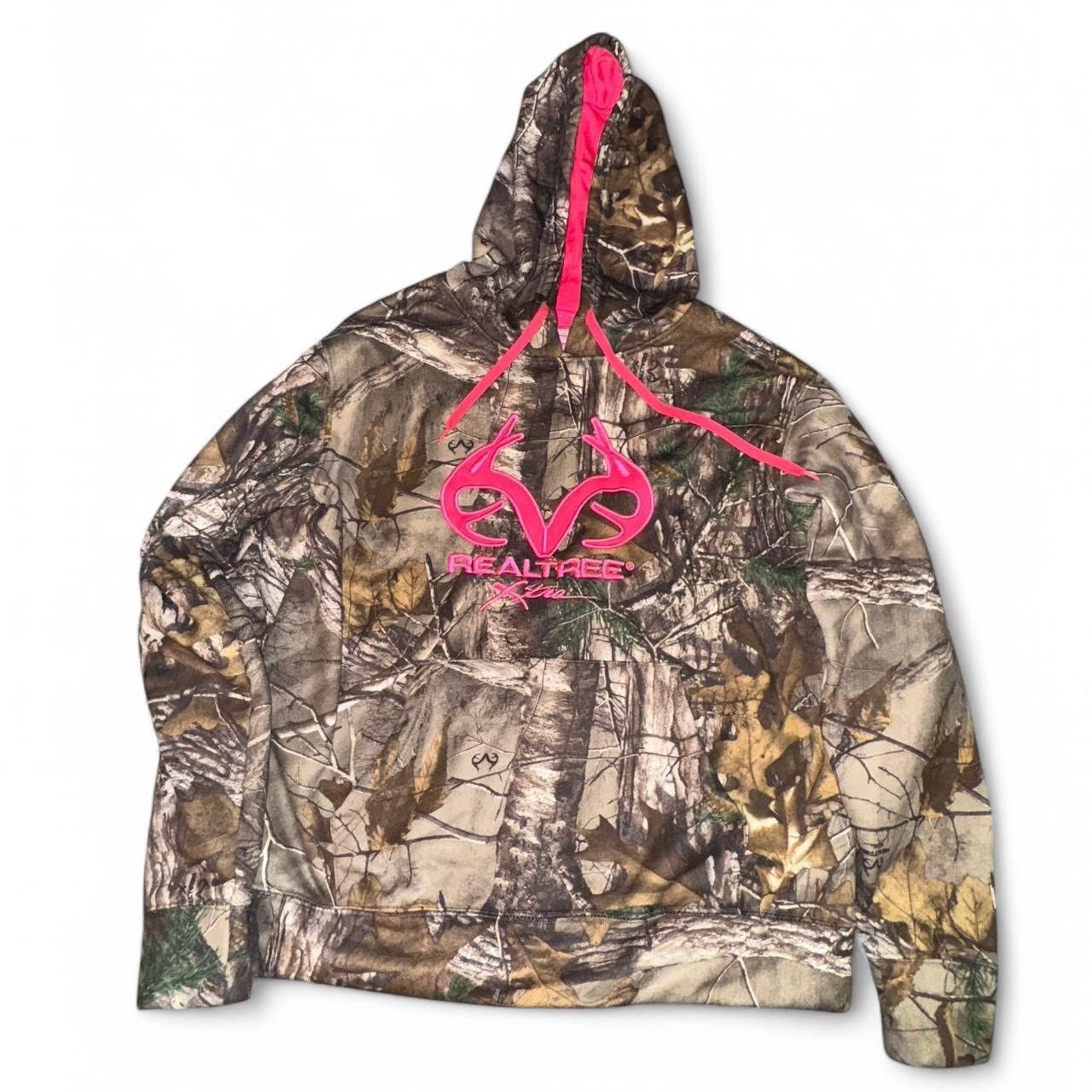 Realtree Y2K Pink Real-Tree Camp Hoodie Sized Women’s XL Fits Men’s L Size US L / EU 52-54 / 3 - 1 Thumbnail