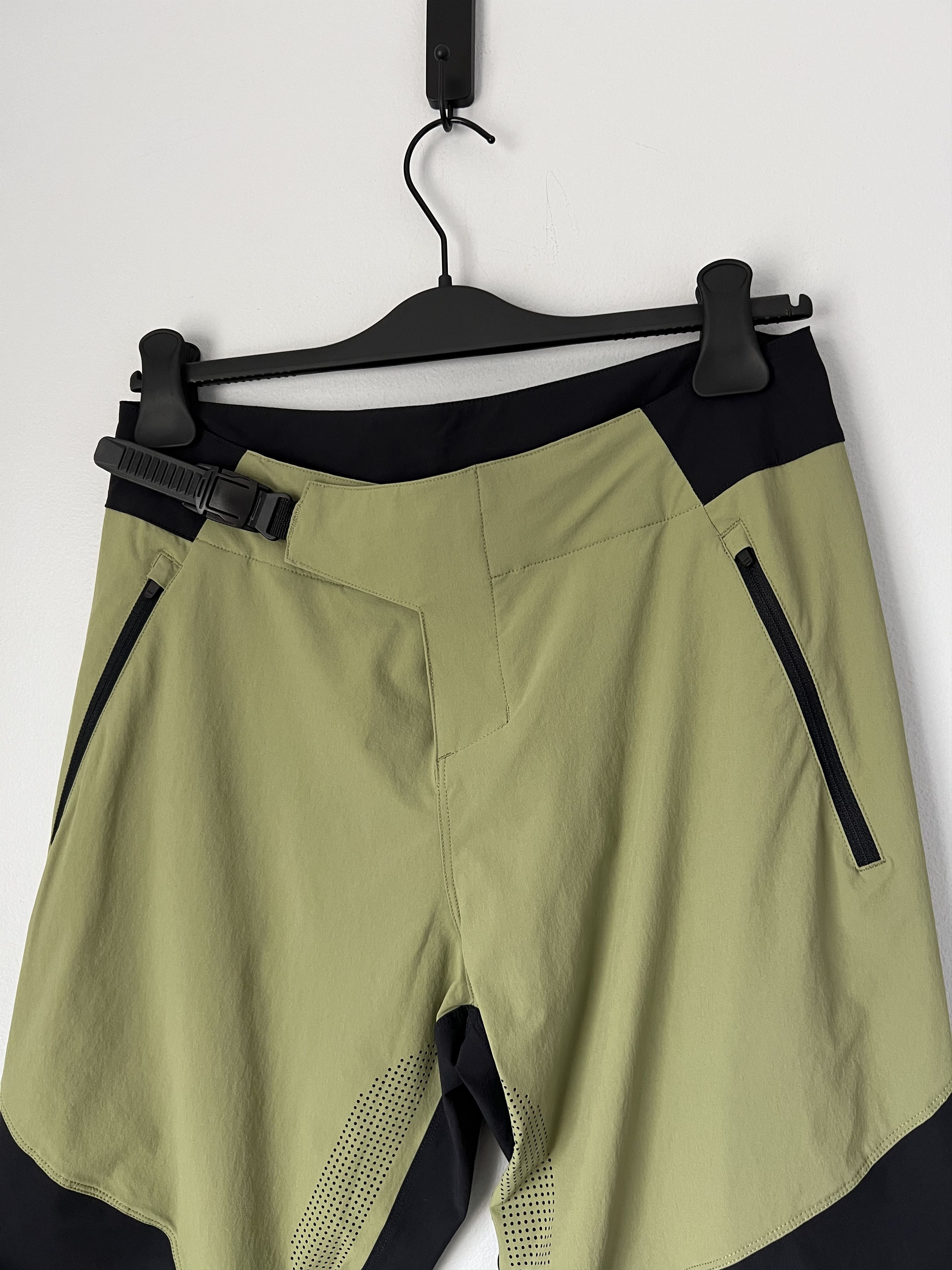 Oakley Oakley Seeker Airline Pants in Green Size US 32 / EU 48 - 2 Thumbnail