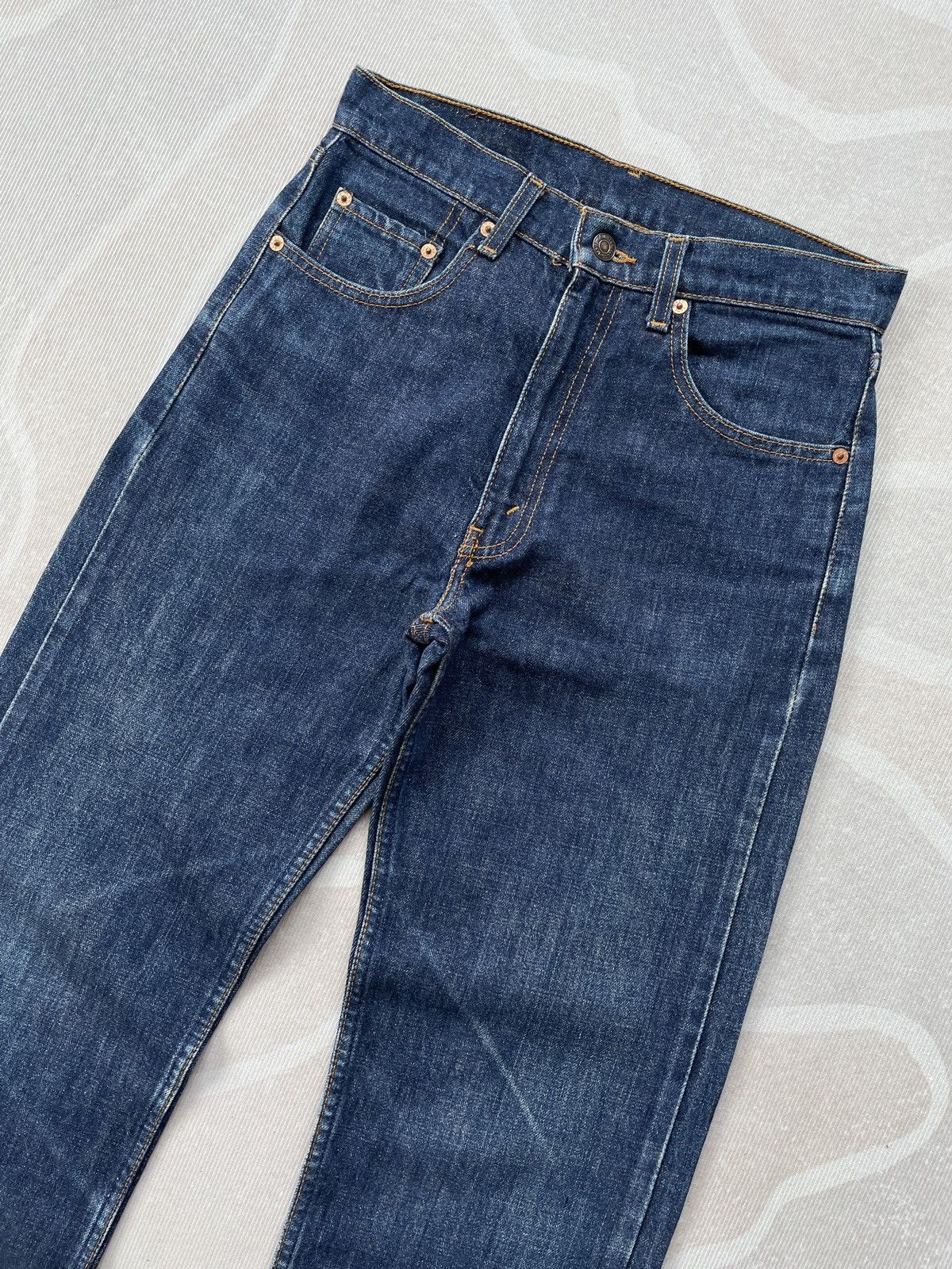 Levi's Vintage Levis 509 Jeans (LG133) Size US 28 / EU 44 - 3 Thumbnail