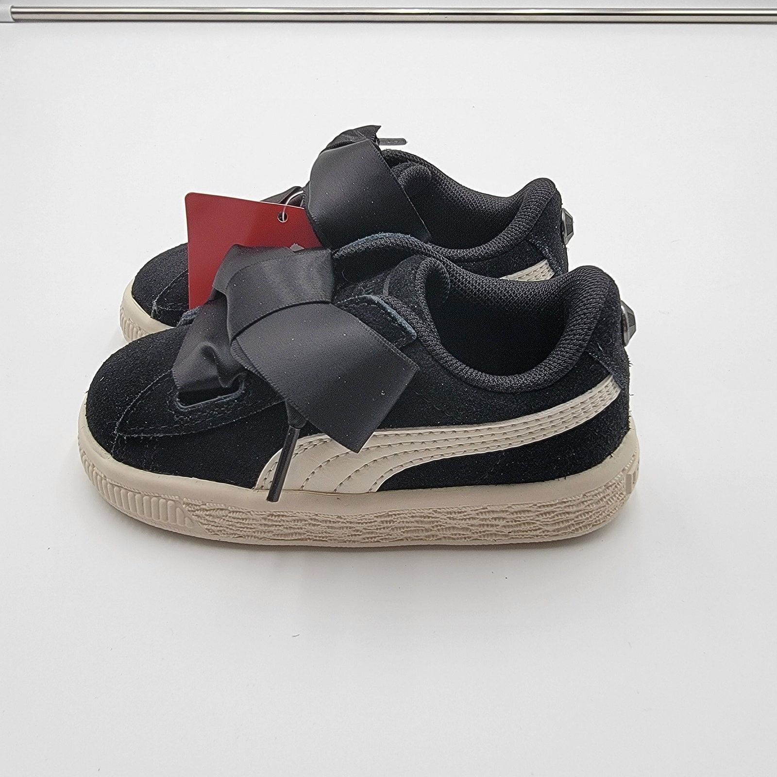 Puma Puma Suede Heart Jewel Inf 'Black White' Sz 6C 365140-03 Size US 4.5 / IT 34.5 - 2 Thumbnail