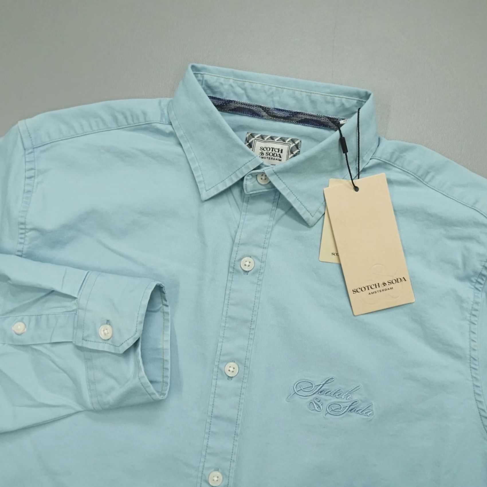 Scotch & Soda Scotch & Soda Shirt Button-Up Cotton Blue Size S Classic Fit Men’s Long Sleeve Solid Pattern Casual Workwear Bohemian London Vintage: No Size US S / EU 44-46 / 1 - 2 Thumbnail