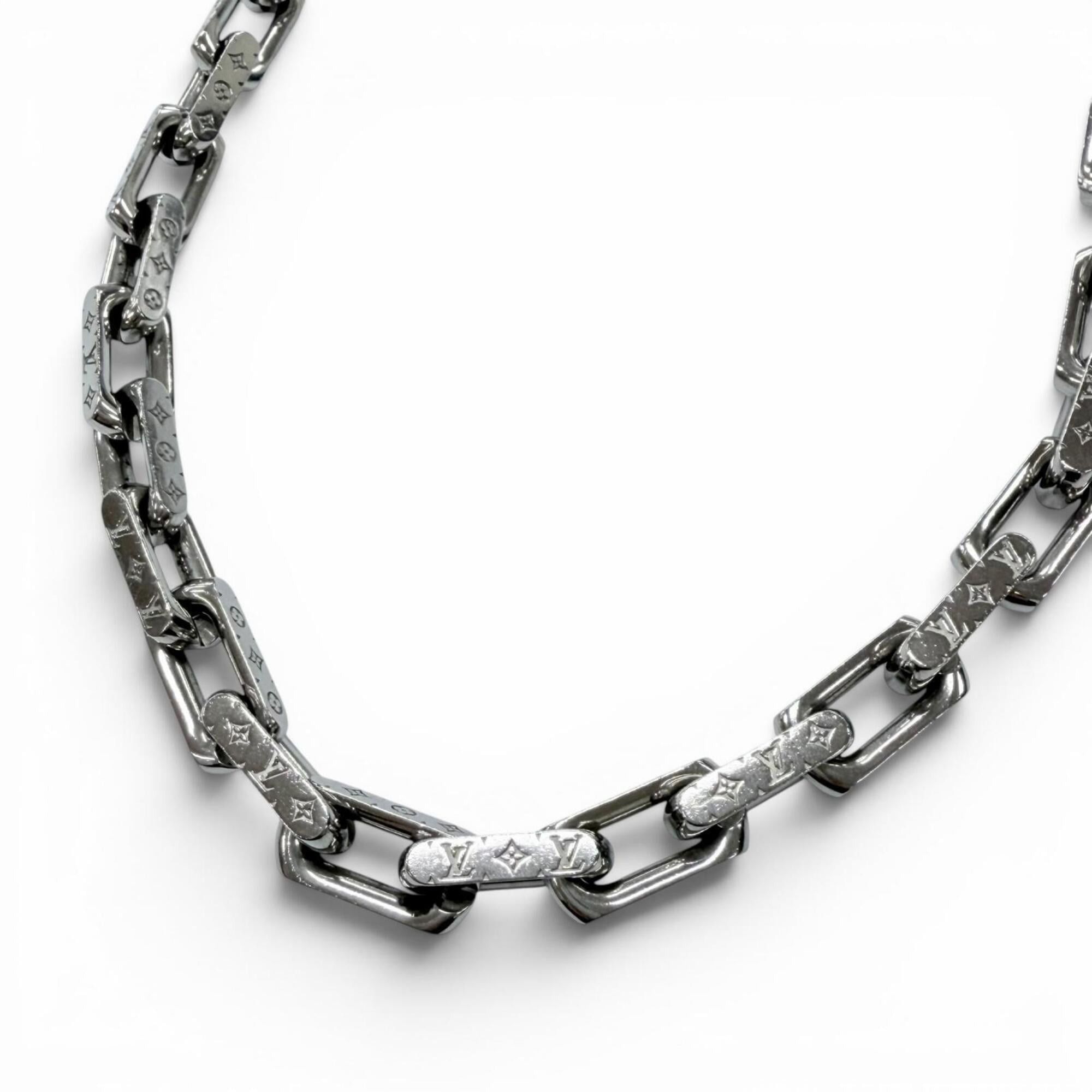 Louis Vuitton LOUIS VUITTON M00307 Collier Chain Monogram Necklace, Silver, Made in Italy, 2022 Model, Men's, with Box and Dust Bag. Size ONE SIZE - 1 Thumbnail