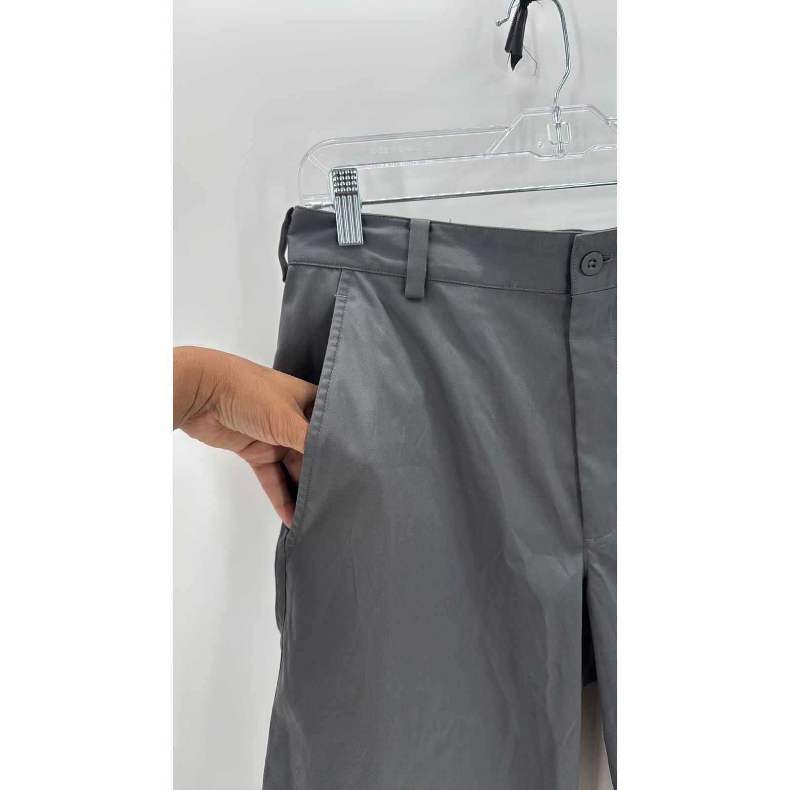 Nike Nike Golf Dri Fit standard fit size 28 or S gray summer Size US 28 / EU 44 - 3 Thumbnail