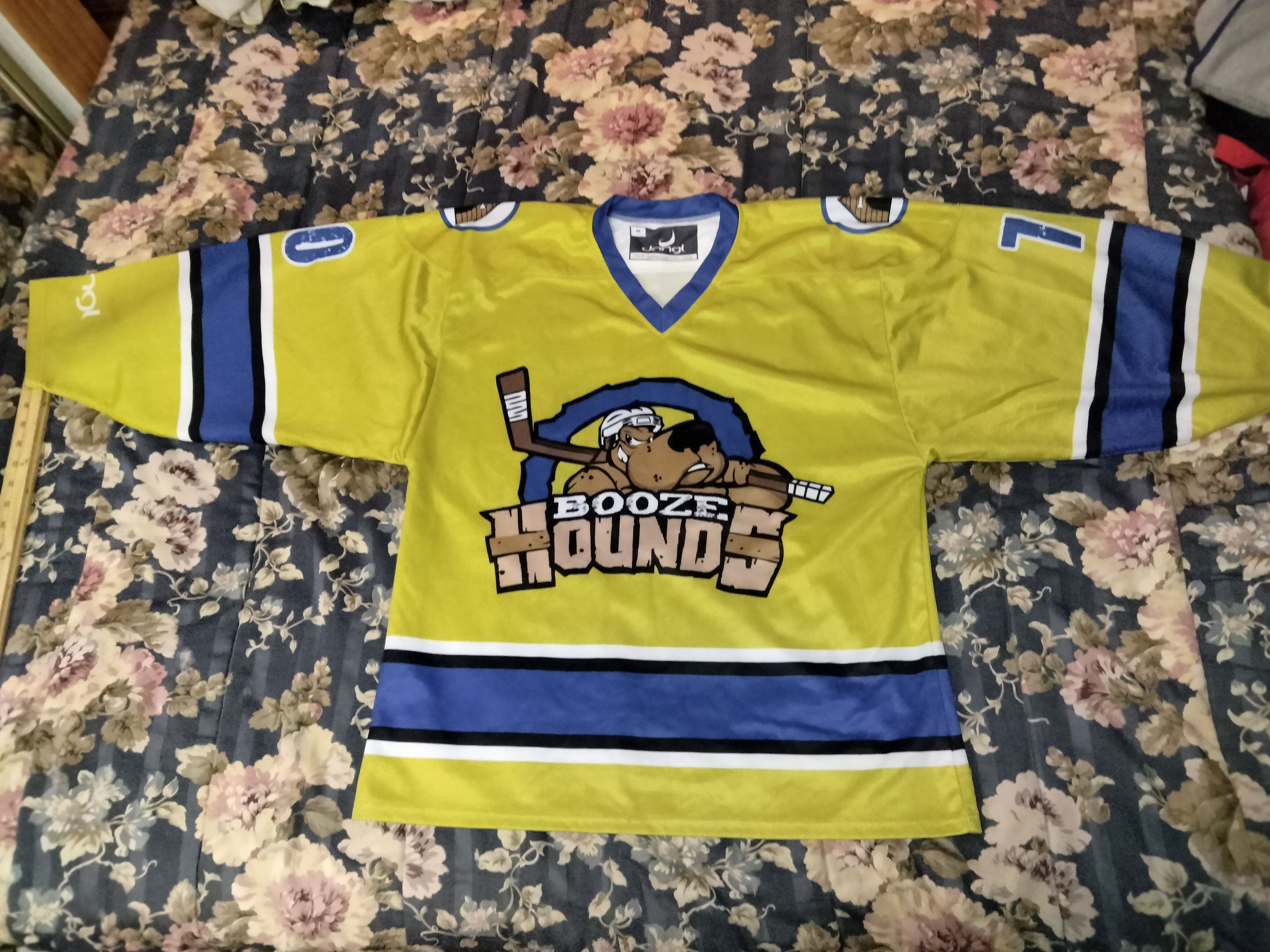 Other Amateur / Club / Rec Level "Booze Hounds" Hockey Jersey Size US M / EU 48-50 / 2 - 2 Thumbnail