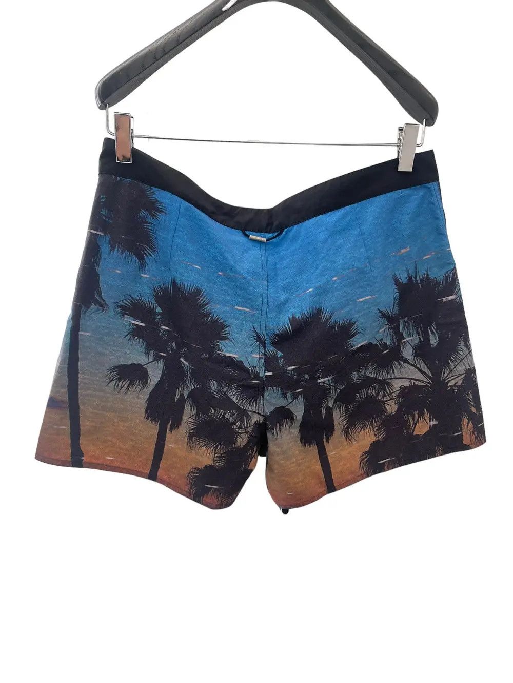 Saint Laurent Paris o1la1rc1a0825 670287 VHS Sunset Print Swim Shorts Multicolor Size US 36 / EU 52 - 2 Thumbnail
