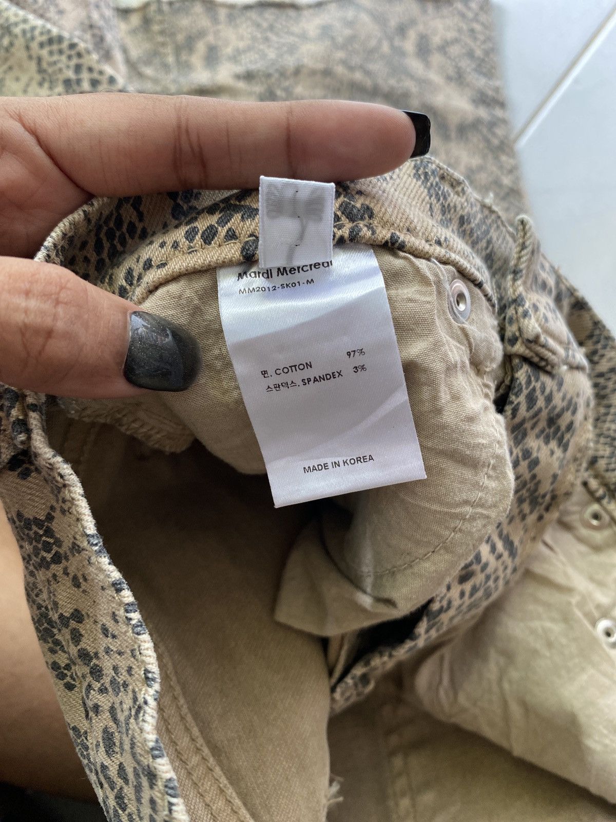 Vintage Mardi Mercredi snake skirt Size 34" / US 12 / IT 48 - 2 Thumbnail