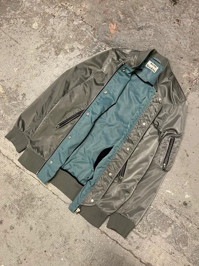 Acne Studios × Vintage Acne Studios Nylon Pale Green Bomber Jacket Size US S / EU 44-46 / 1 - 3 Thumbnail