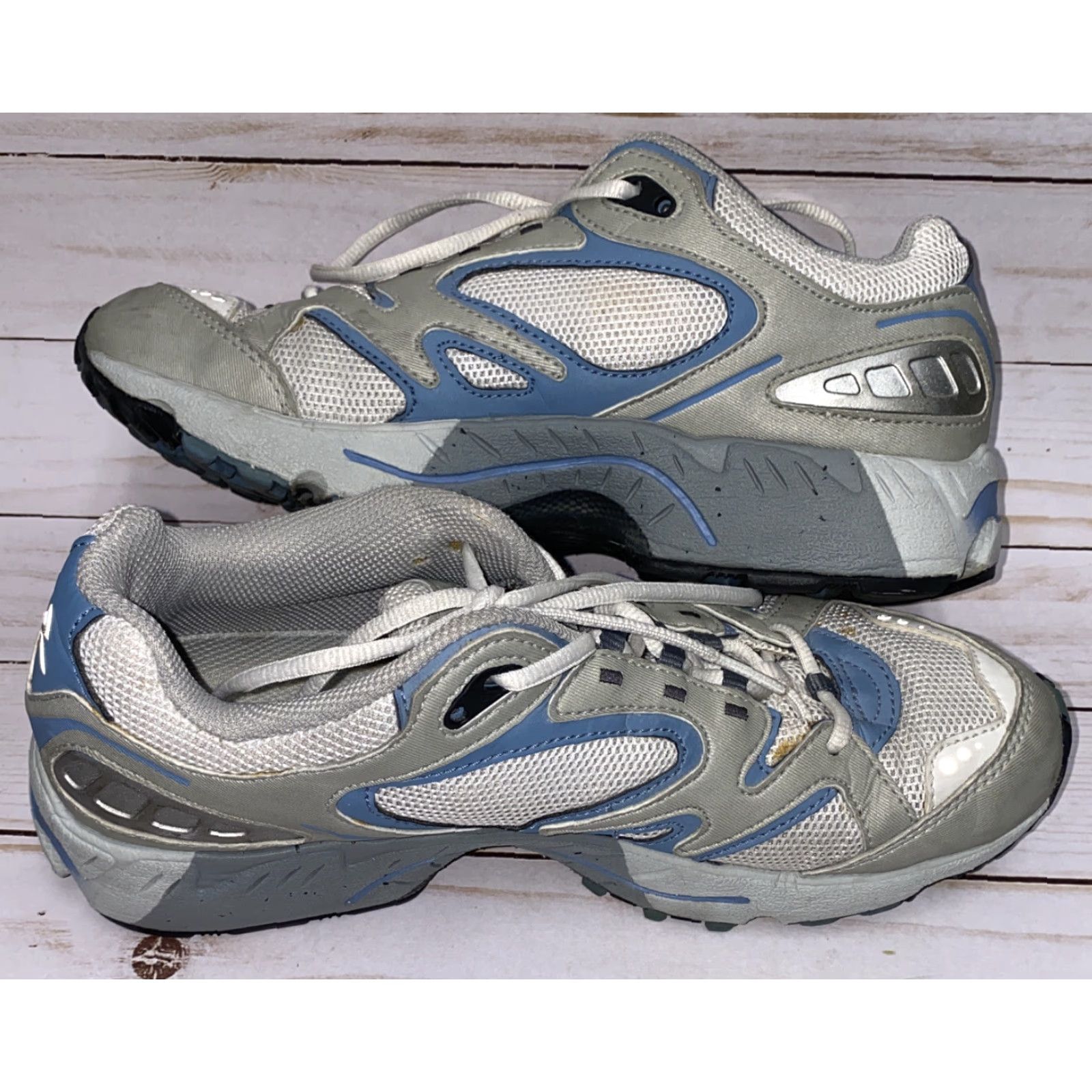 Ecco ECCO Womens White/Blue Lace Up Athletic Sneakers Size 8 Sneakers Womens Athletic Shoes Low Top White Blue Lace Up 8 US 39 EU Size US 8 / IT 38 - 4 Thumbnail