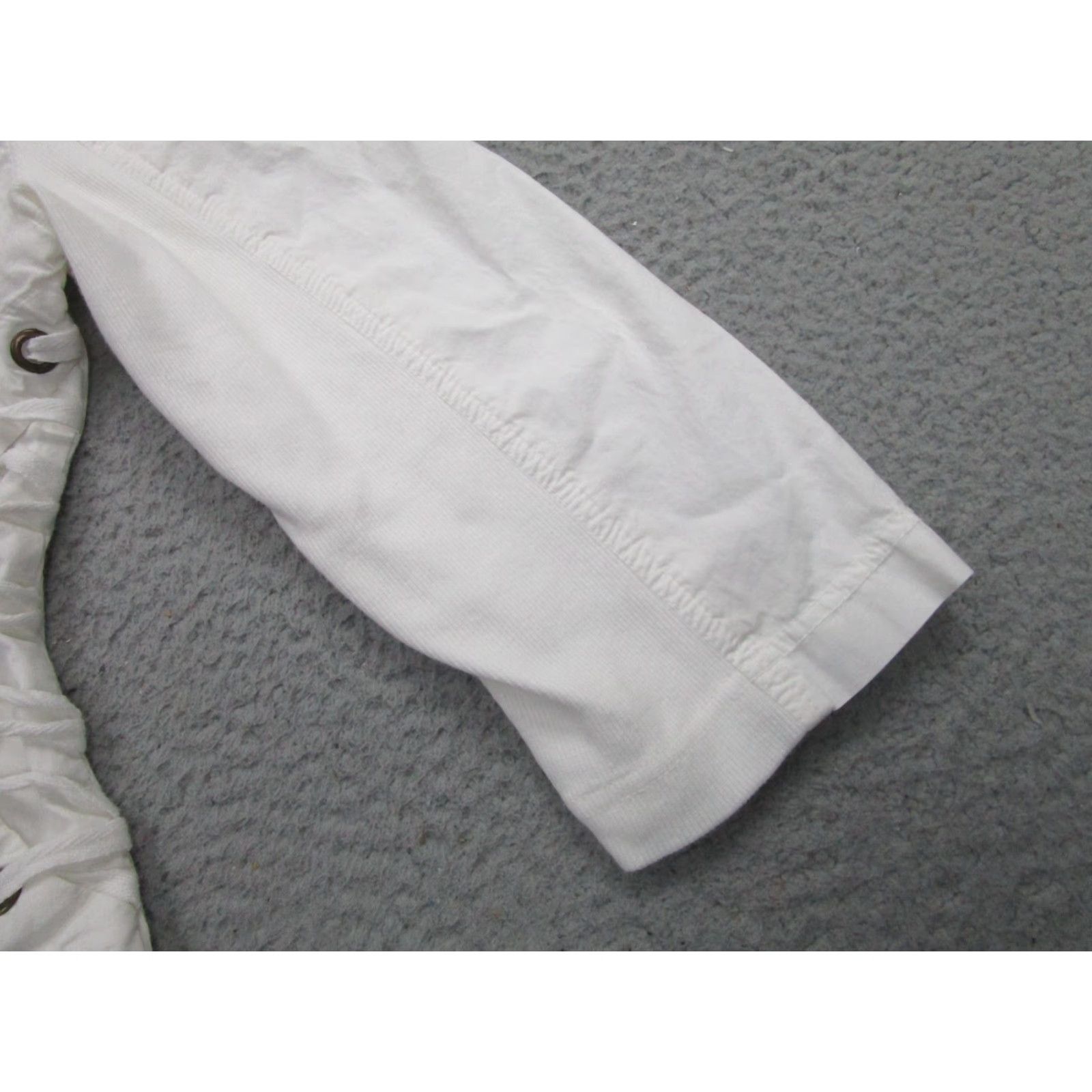 B Sides VINTAGE? Actually not vintage. Wearables Jacket Women 2X White Zip Front Grommet Sides Ruched Back 3/4 Sleeve Size XXL / US 16-18 / IT 52-54 - 4 Thumbnail
