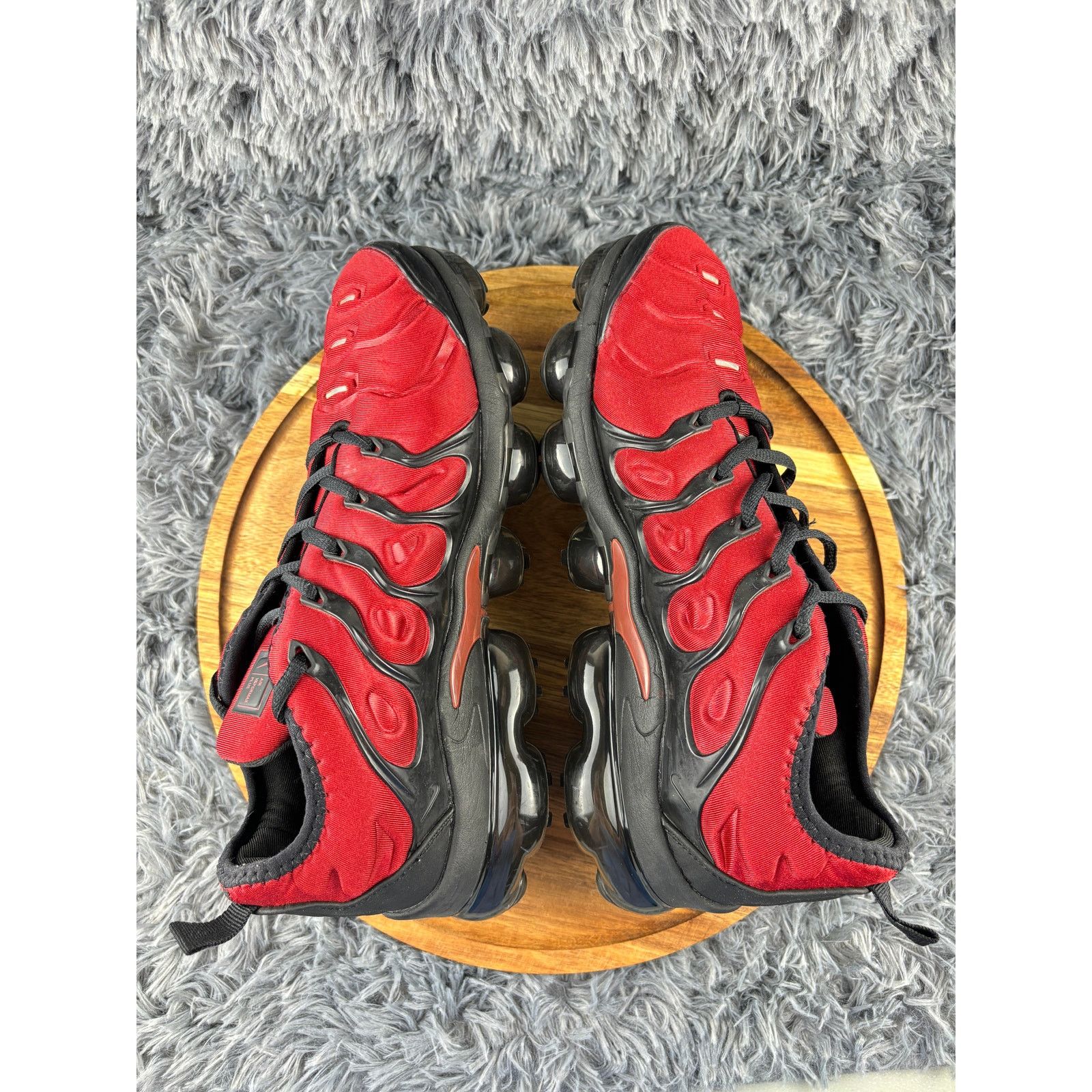 Nike Nike Air Vapormax Plus University Red Black Mens Size 8.5 Size US 8.5 / EU 41-42 - 3 Thumbnail
