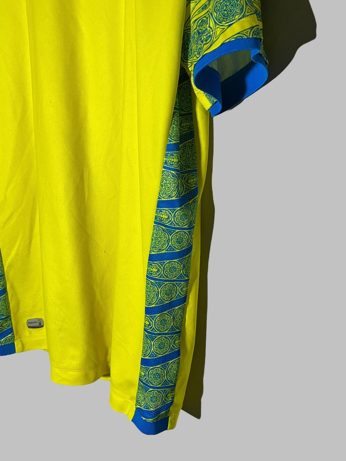 Macron #10 Gibbs-White Nottingham Forest Macron 2022/23 Away Jersey Size US XL / EU 56 / 4 - 7 Thumbnail