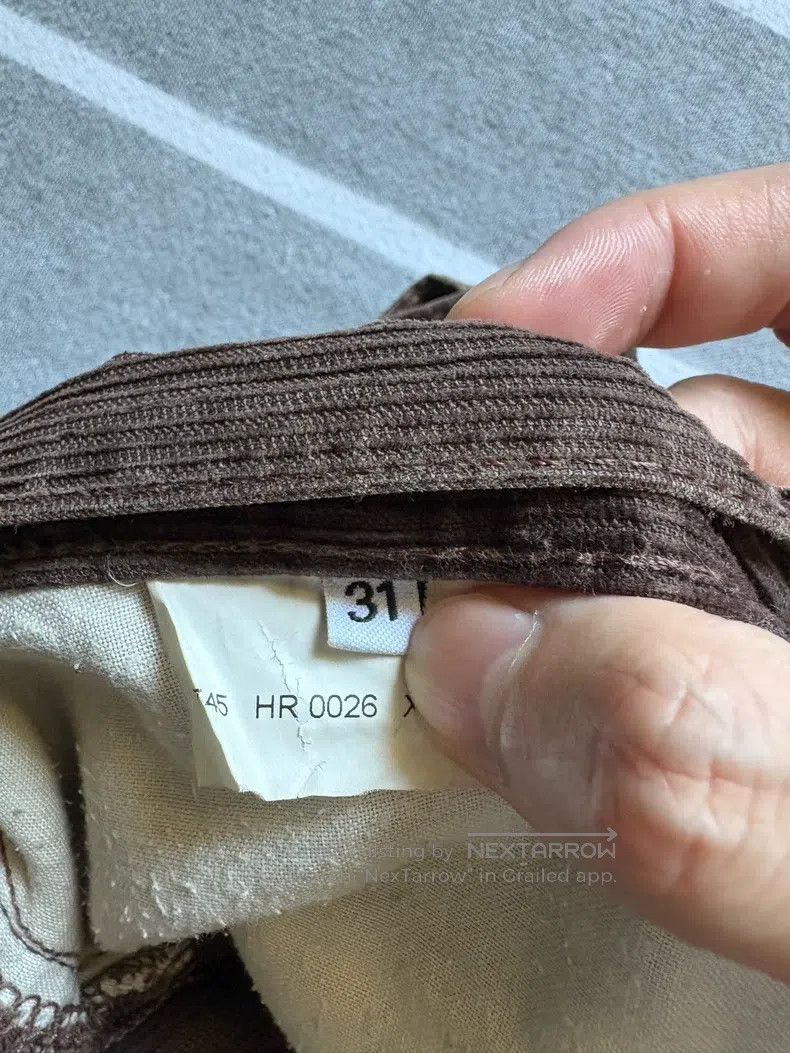 Helmut Lang HELMUT LANG Brown corduroy 5 bag shorts Size US 31 - 3 Thumbnail