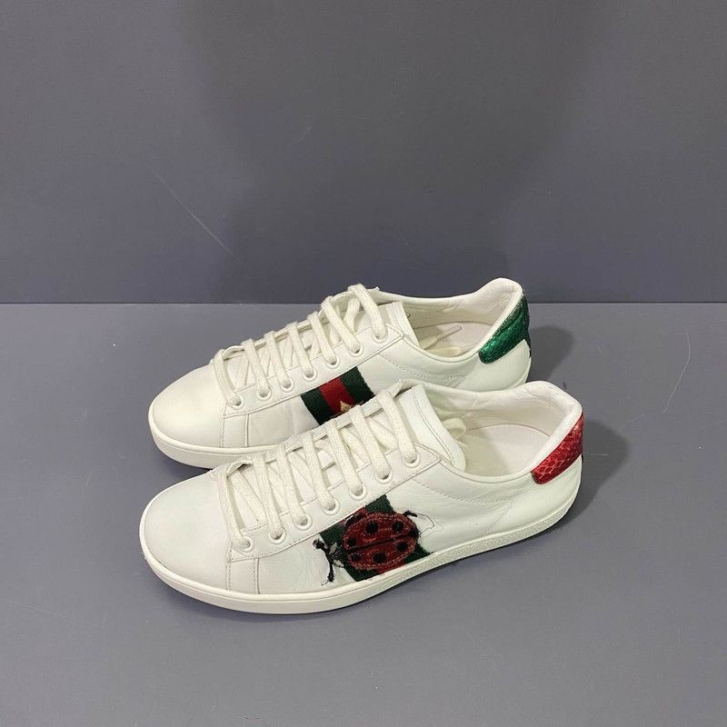 Gucci Gucci Ace Leather Pineapple Embroidered Sneakers 0079 Size US 8 / IT 38 - 1 Thumbnail