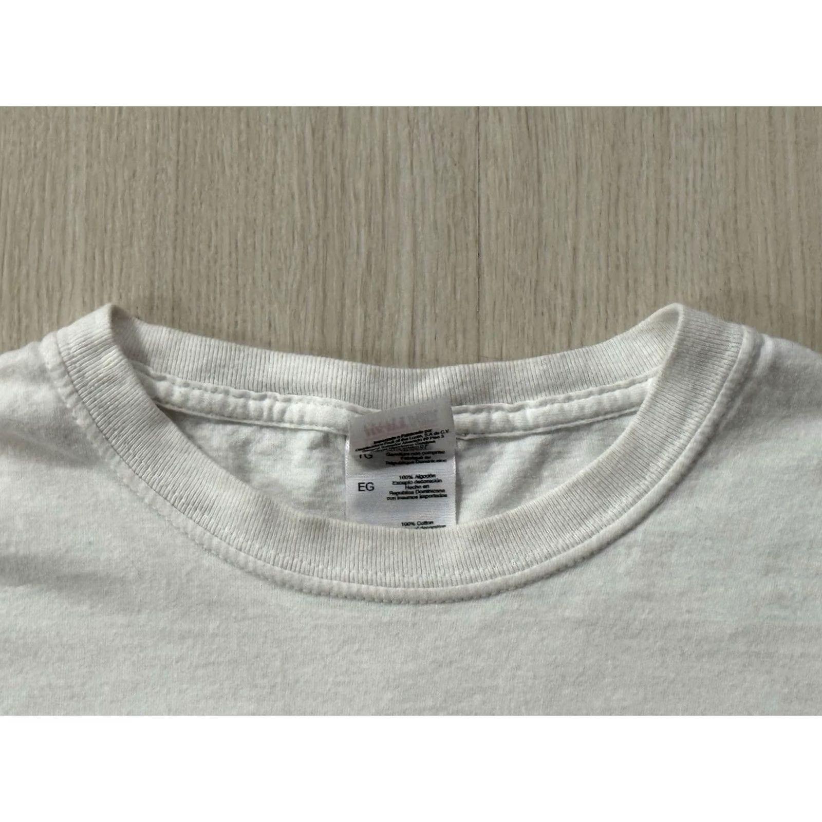 Fruit Of The Loom Fruit of the Loom Snail Mail Hot Dog Lush 2019 Tour Shirt XL White Cotton T-Shirt Unisex Adults Graphic Print Band Rock Emo 2010-2019 Vintage N/A Size US XL / EU 56 / 4 - 5 Thumbnail