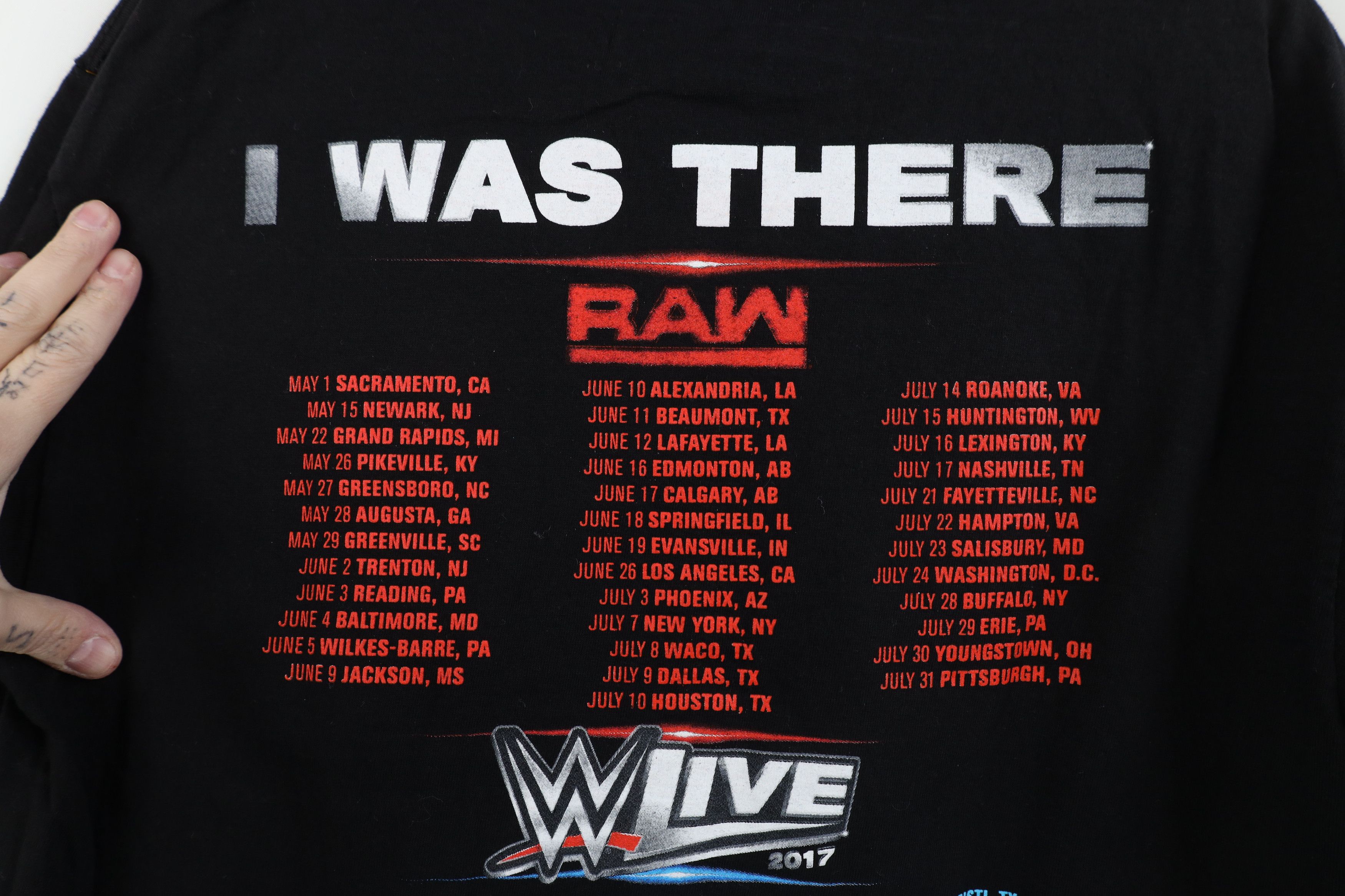 Vintage Y2K WWE WWF Live Wrestling 2017 Raw Wrestler T-Shirt Black Size US M / EU 48-50 / 2 - 11 Thumbnail