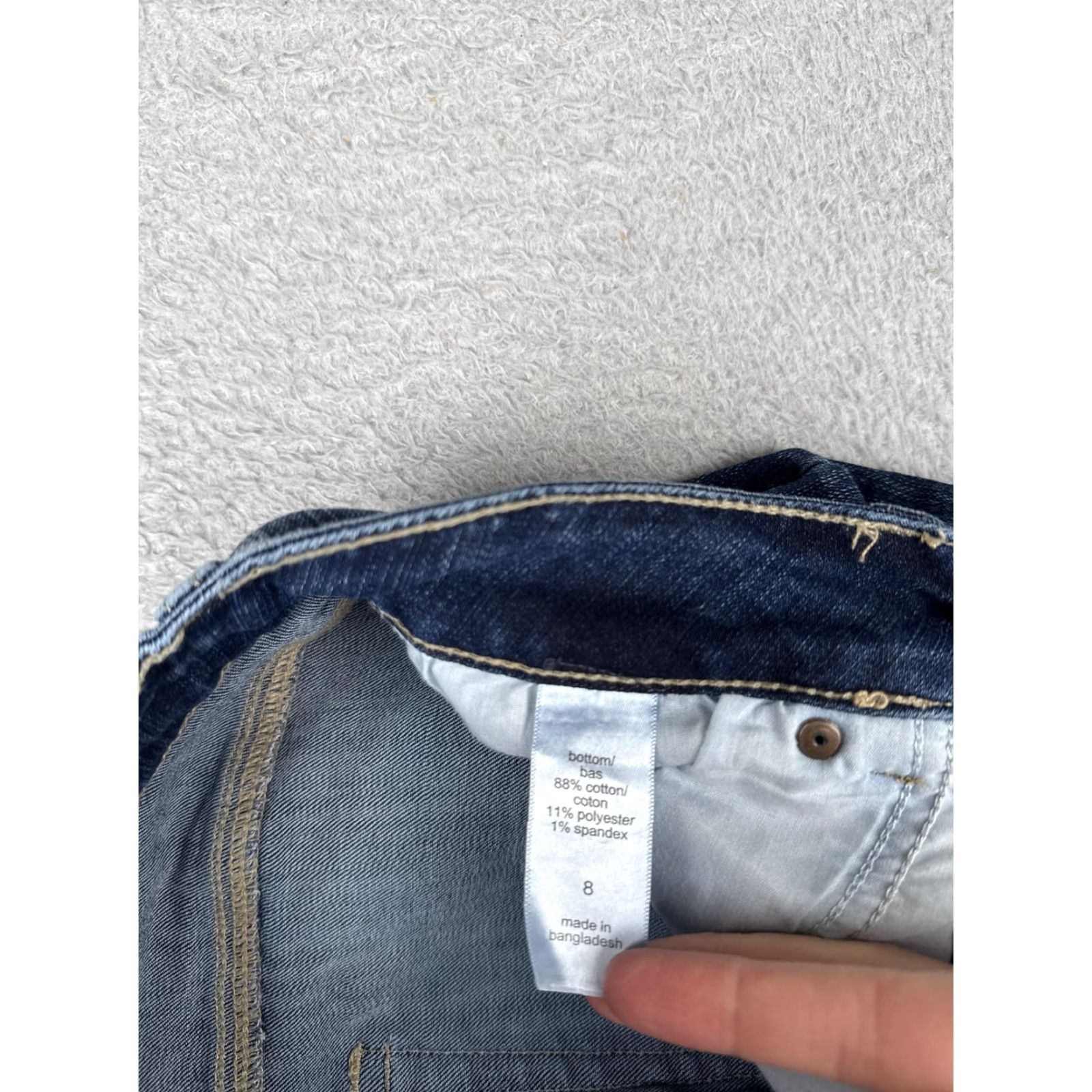 Vintage M Jeans by Maurice's Capri Pants Womens 8 Blue Denim Cropped Stretch Size 30" / US 8 / IT 44 - 7 Thumbnail