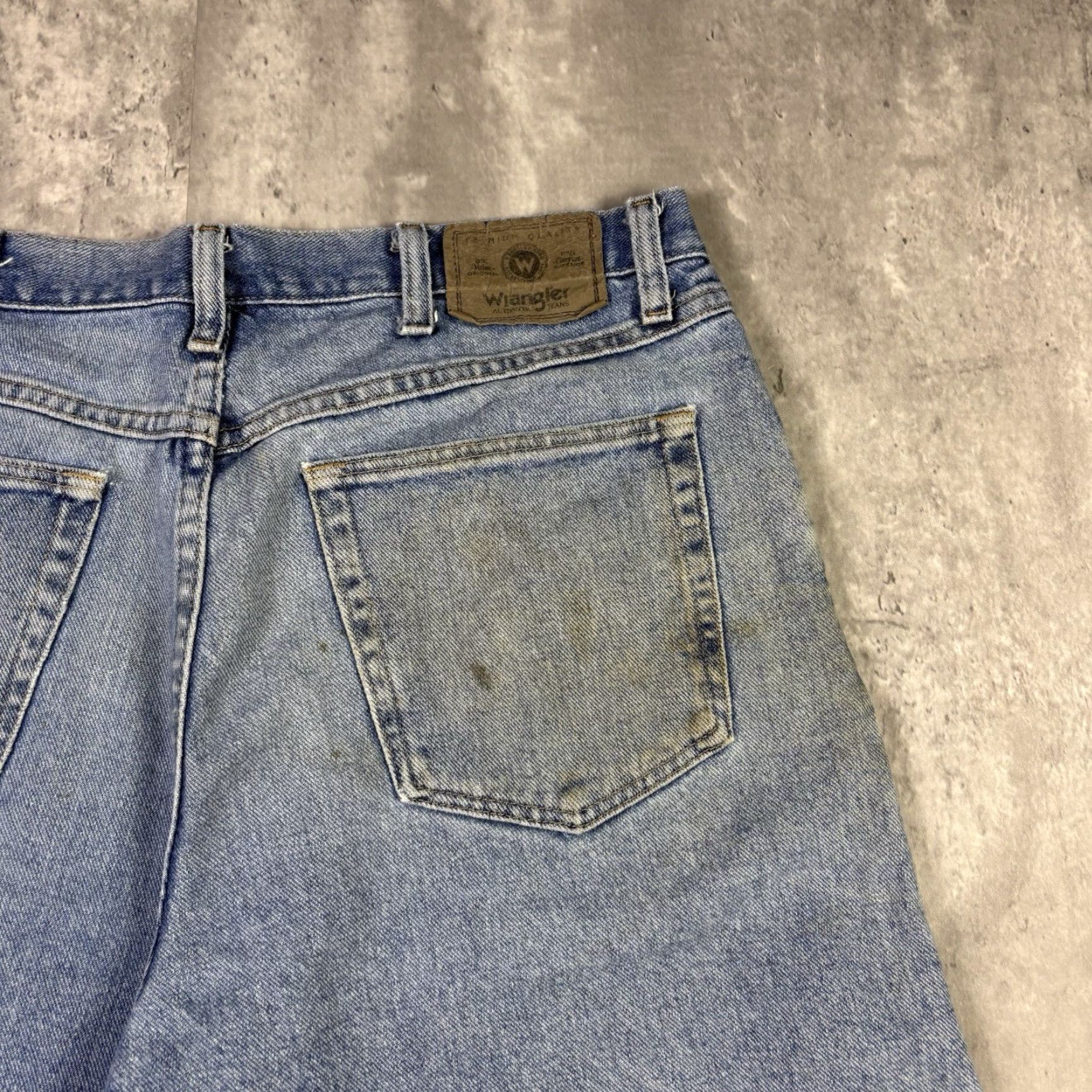 Wrangler VINTAGE Wrangler Jeans Shorts Jorts Baggy Wide Leg Workwear 32 2000s Blue Denim Cargo 90s Mens Size US 32 / EU 48 - 7 Thumbnail