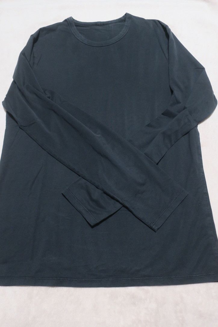 Lululemon L/S Activewear T-Shirt Size US M / EU 48-50 / 2 - 4 Thumbnail