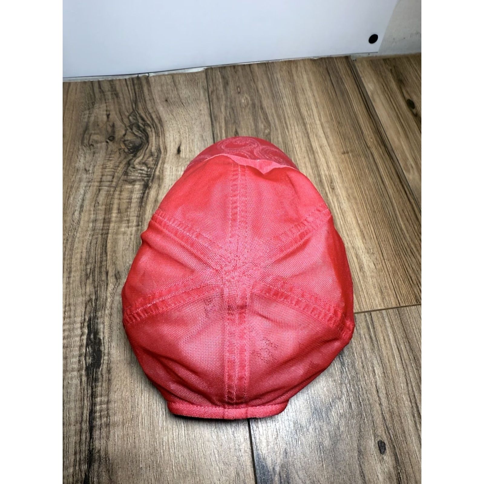 Nike VINTAGE Nike Hat Womens Adjustable Pink VTG Y2K Strap Panel Hot Running Featherlight Embroidered Size ONE SIZE - 5 Thumbnail