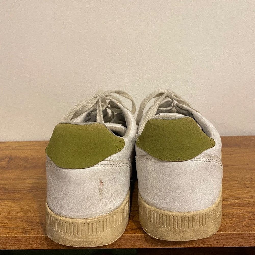 Everlane Everlane The Court Low Top Leather Sneaker in White and Gree Size US 10.5 / IT 40.5 - 6 Thumbnail