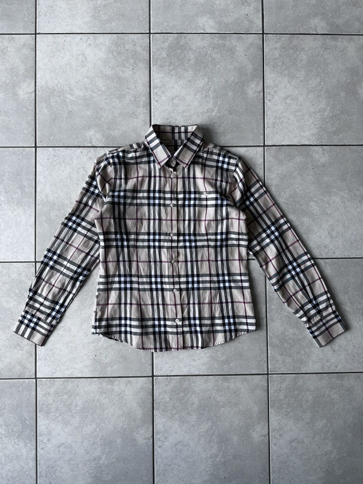 Burberry Burberry Shirt Womens - M Size M / US 6-8 / IT 42-44 - 1 Thumbnail