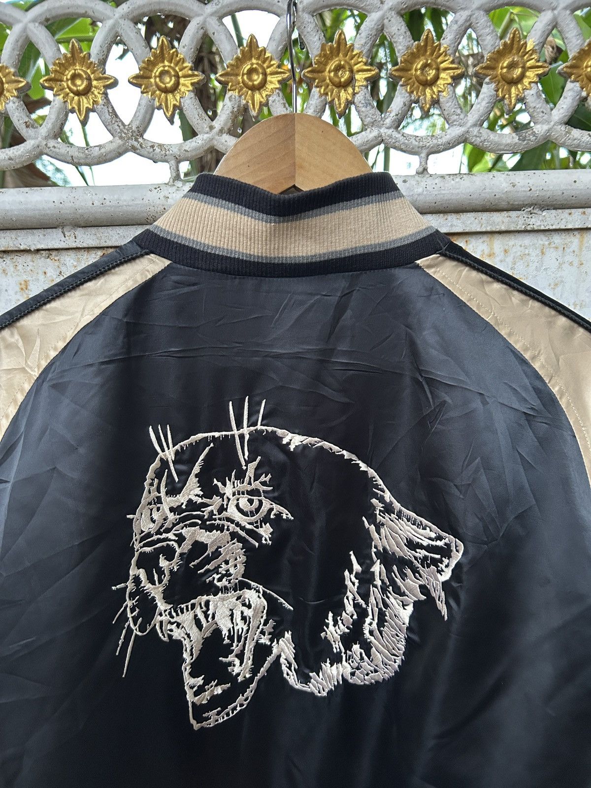 Puma Rare🔥 Puma Skajan Nylon Jacket Embroidery Gold Black Size US S / EU 44-46 / 1 - 4 Thumbnail