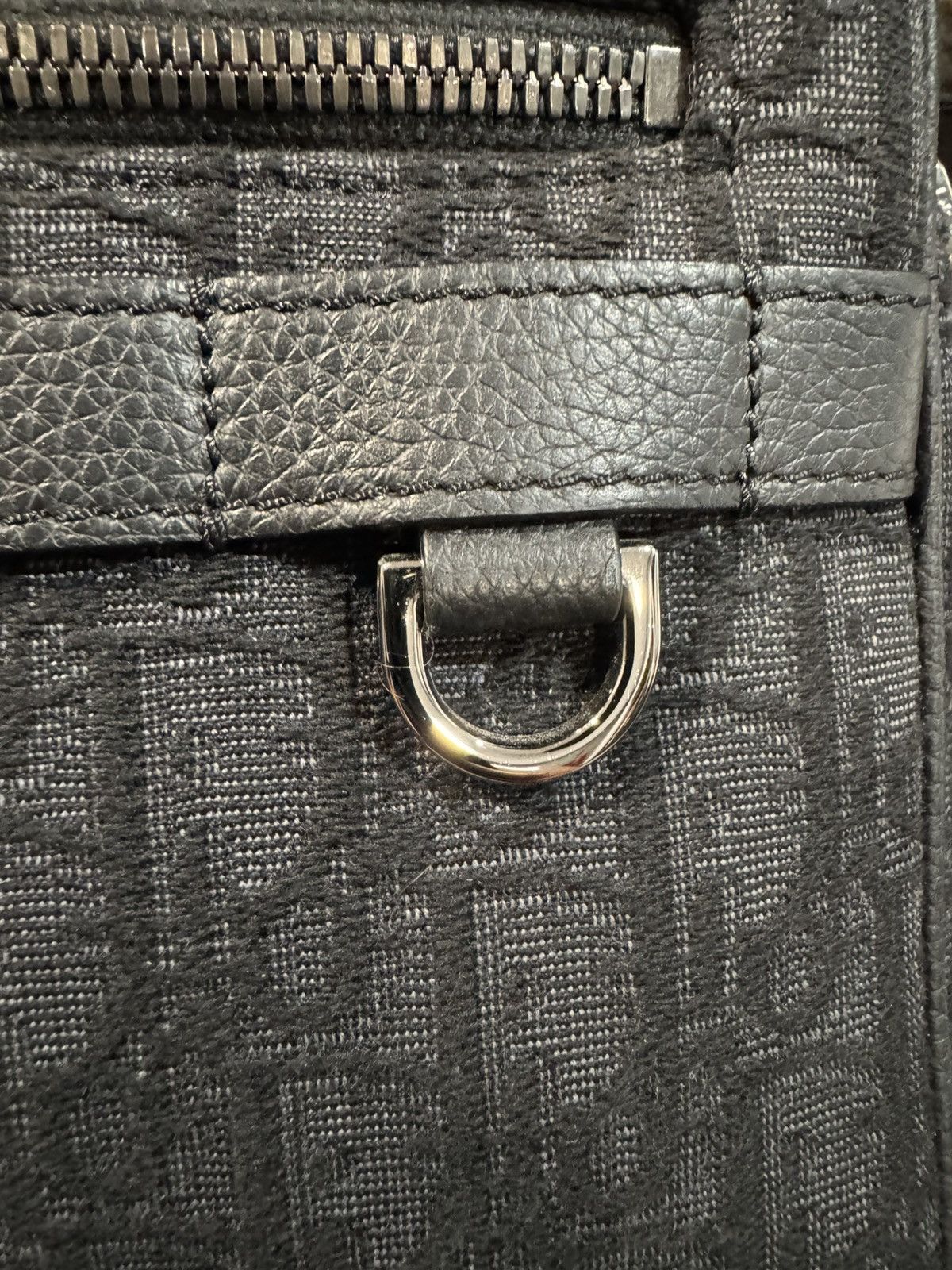 Dior Dior Maxi Safari Oblique Bag Size ONE SIZE - 18 Thumbnail