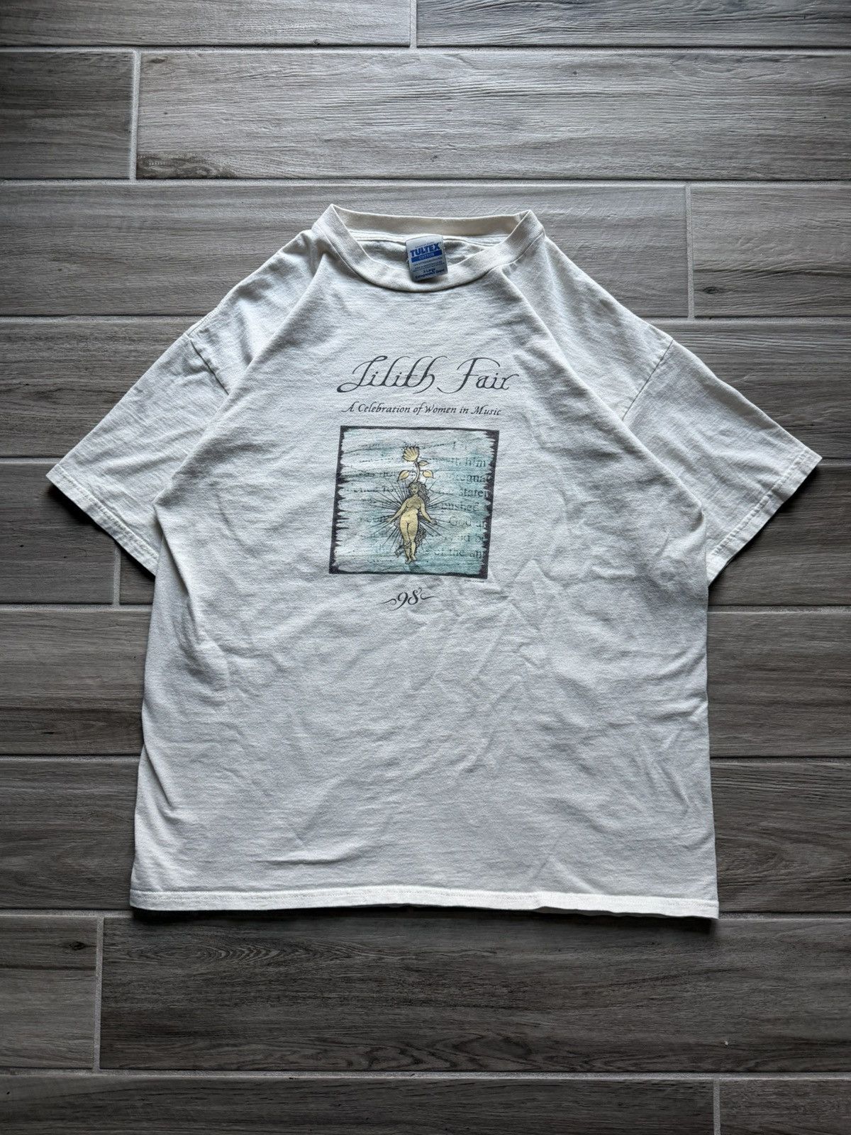 Vintage 1997 Ultra RARE Lilith Fair Festival Tour T-Shirt XL