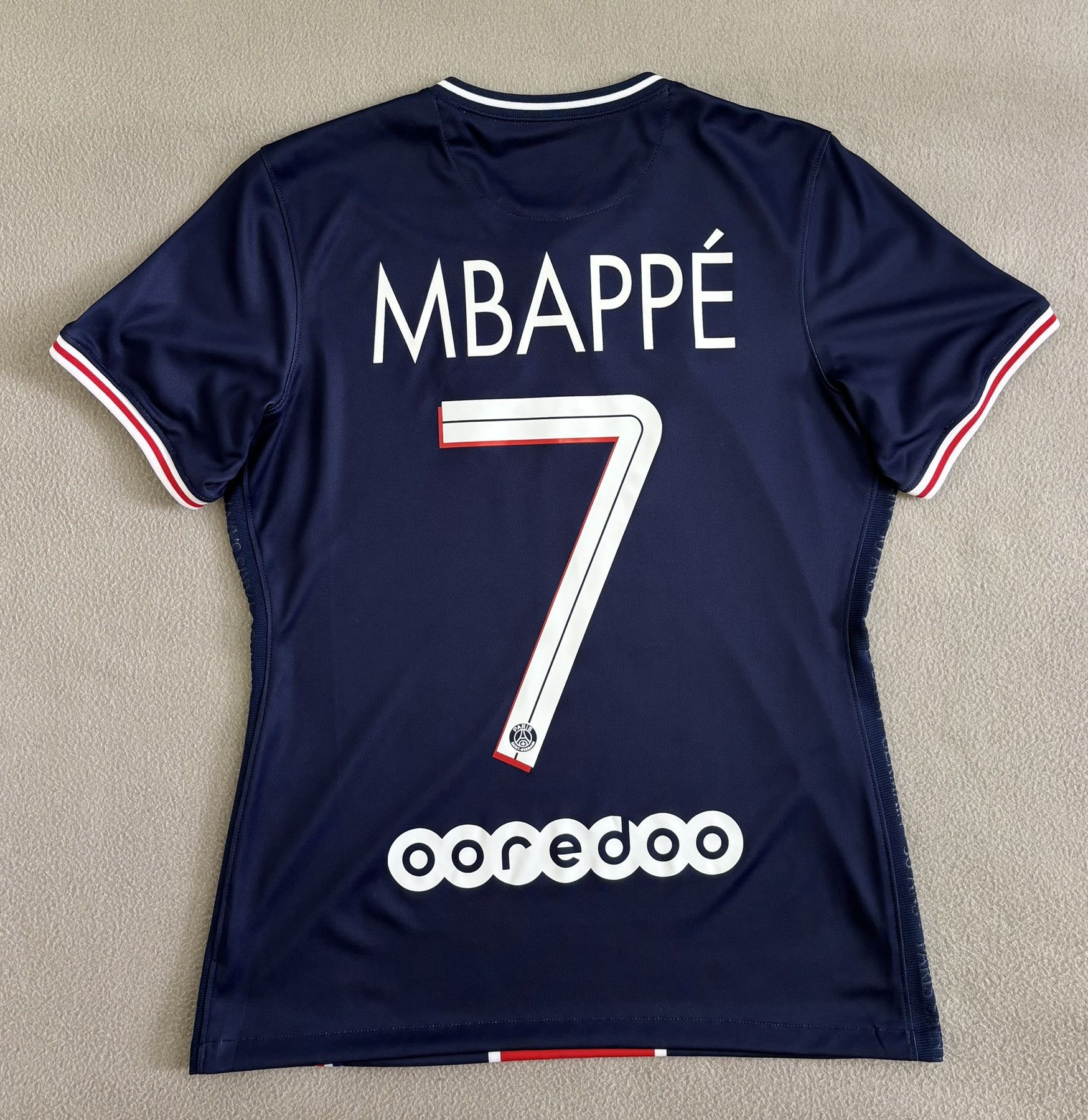 Nike Paris Saint Germain 2020/2021 Mbappe #7 Nike Size US M / EU 48-50 / 2 - 10 Thumbnail