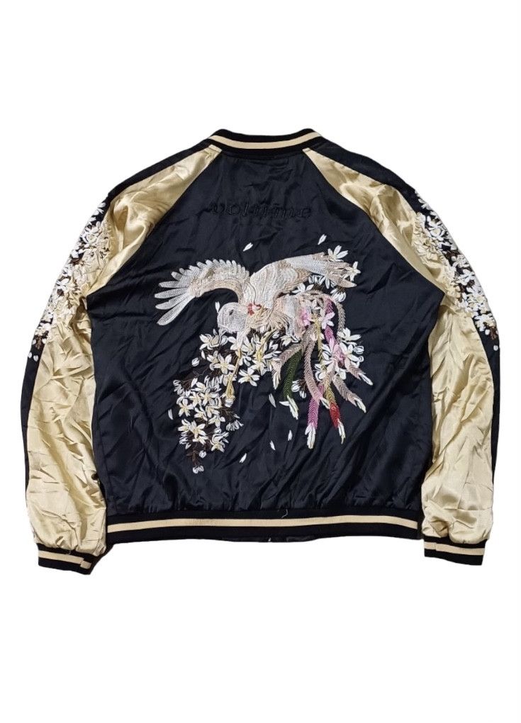 image of Sukajan Souvenir Jacket x Vintage Sukajan Reversible Jacket Embroidery in Black Gold (Size Medium)