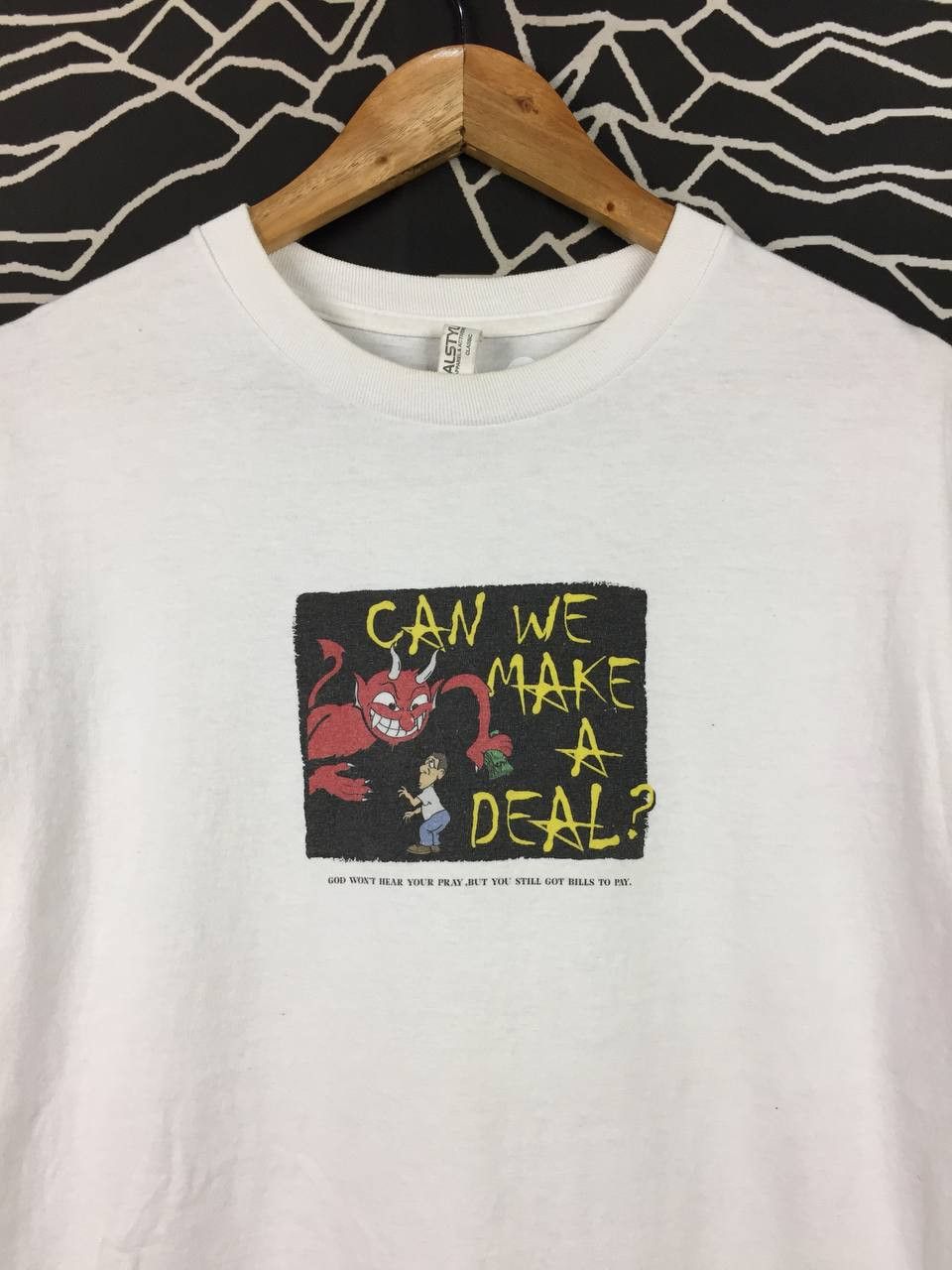 Vintage Vtg Can We Make A Deal Edgy Dark Humor Devil Graphic Tee Size US M / EU 48-50 / 2 - 3 Thumbnail