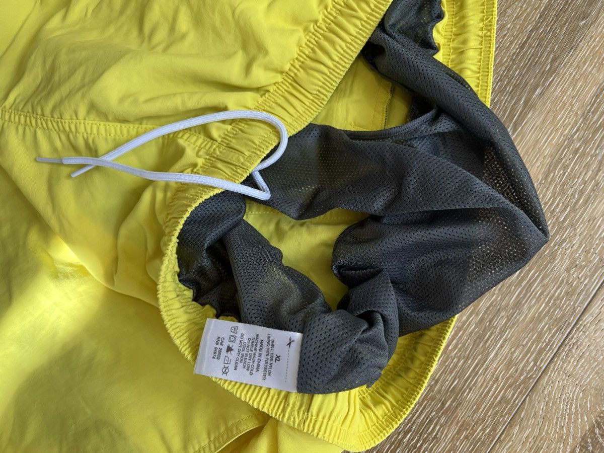 Stussy Stussy swim board shorts Size US 35 - 4 Thumbnail