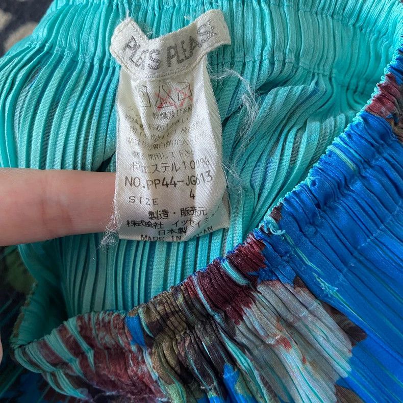 Issey Miyake Issey Miyake Blue rose floral skirt Size 26" / US 2 / IT 38 - 5 Thumbnail